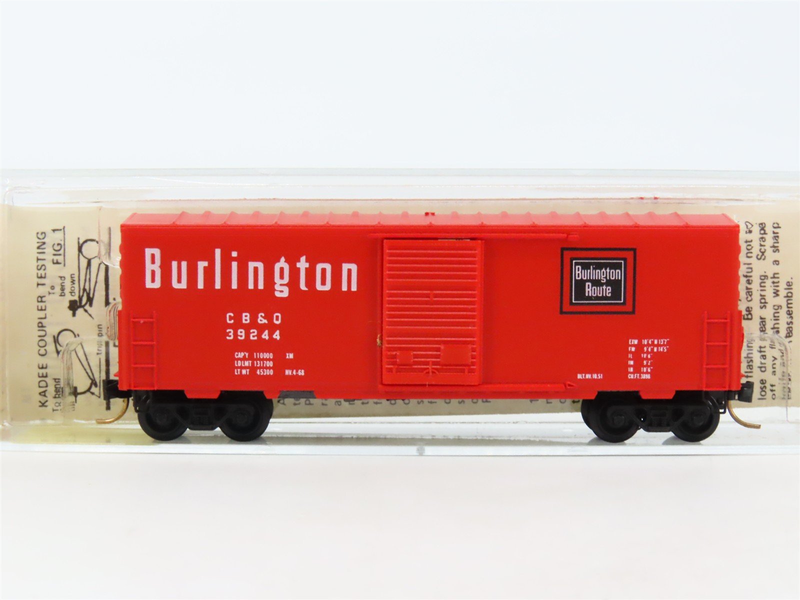 N Scale Kadee Micro-Trains MTL 24090 CB&Q Burlington Route 40' Box Car #39244
