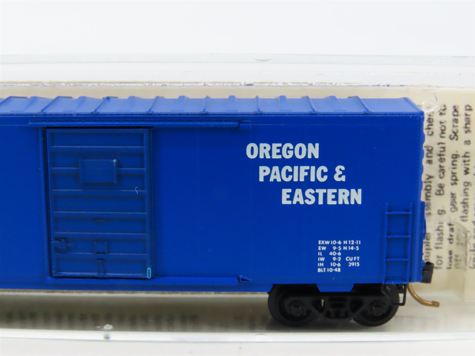 N Kadee Micro-Trains MTL 24110 OP&E Oregon Pacific & Eastern 40' Box Car #1033