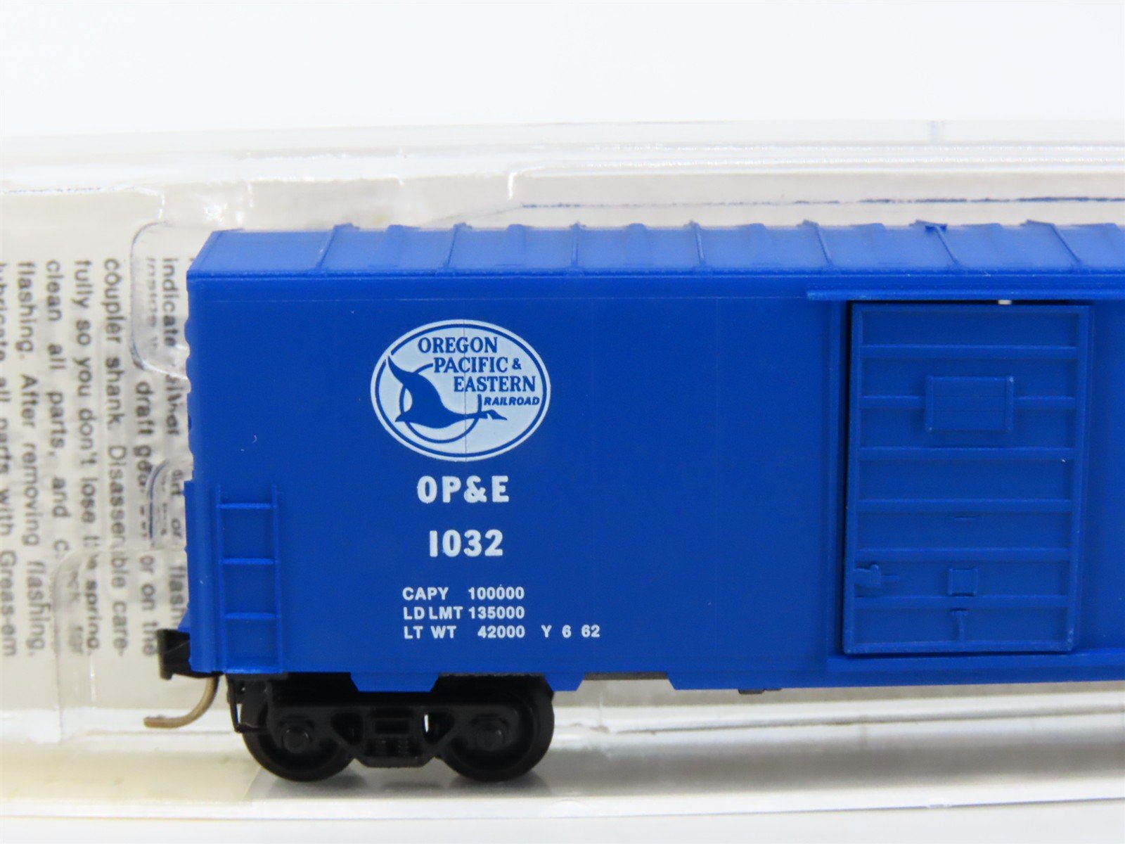 N Scale Micro-Trains MTL 24110 OP&E Oregon Pacific & Eastern 40' Box Car #1032