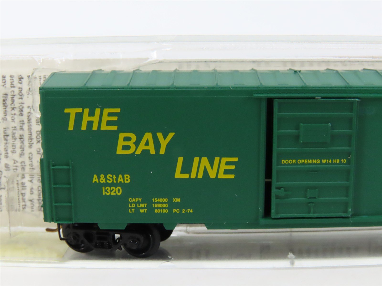 N Kadee Micro-Trains MTL 24210 A&StAB The Bay Line 40' Single Door Box Car #1320