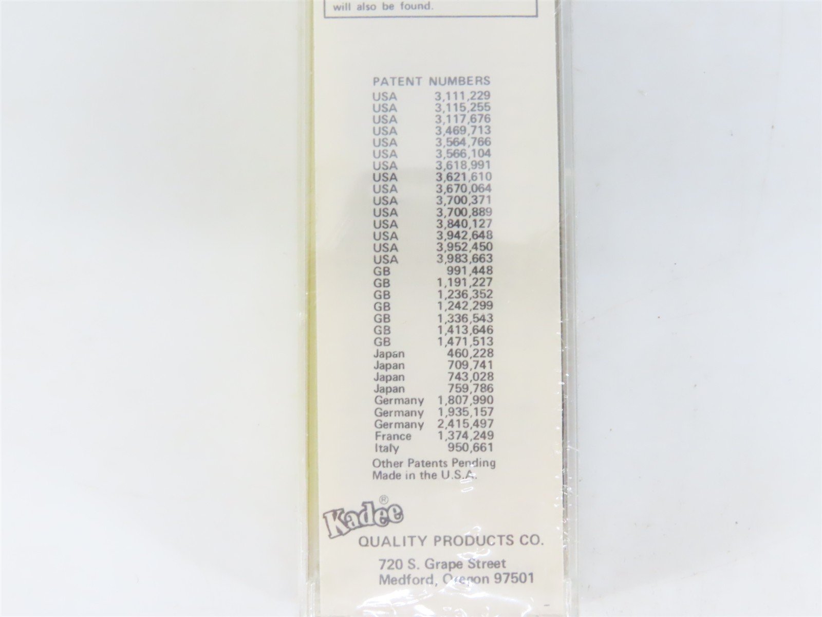N Scale Kadee Micro-Trains MTL 25012 RBOX Railbox 50' Single Door Box Car #17771
