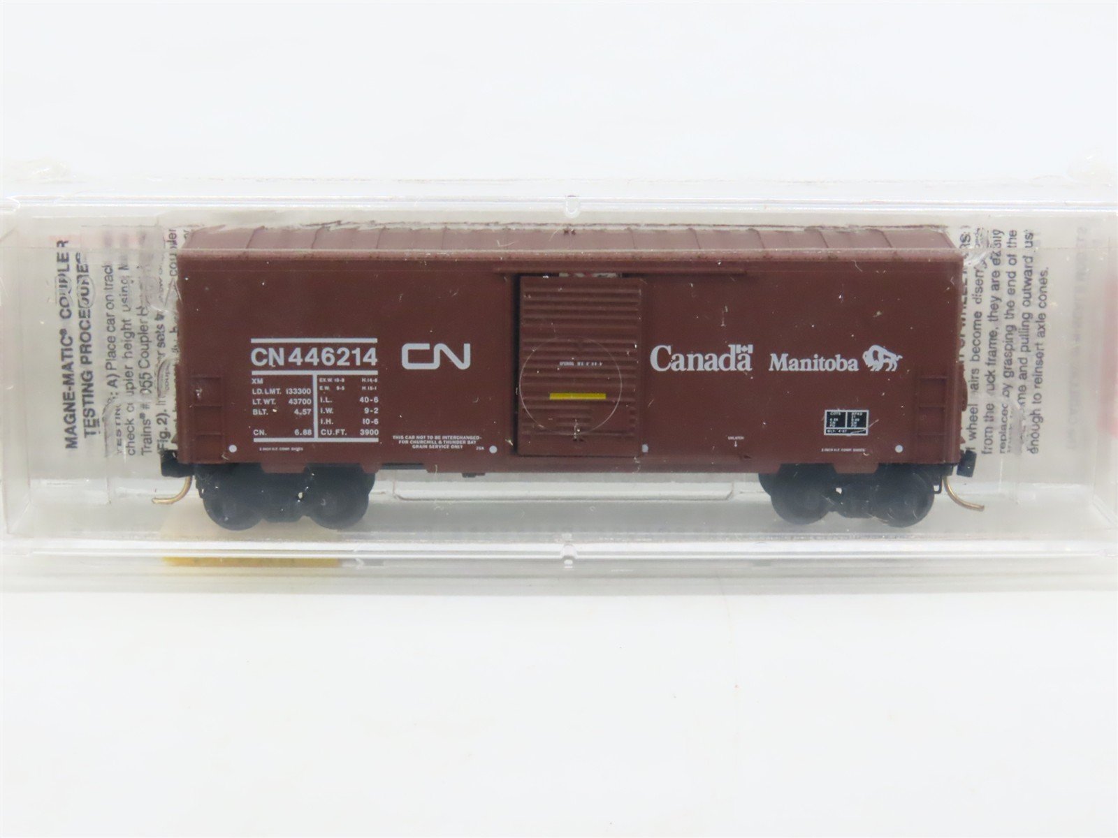 N Scale Micro-Trains MTL 24280 CN Canadian National Manitoba 40' Box Car #446214