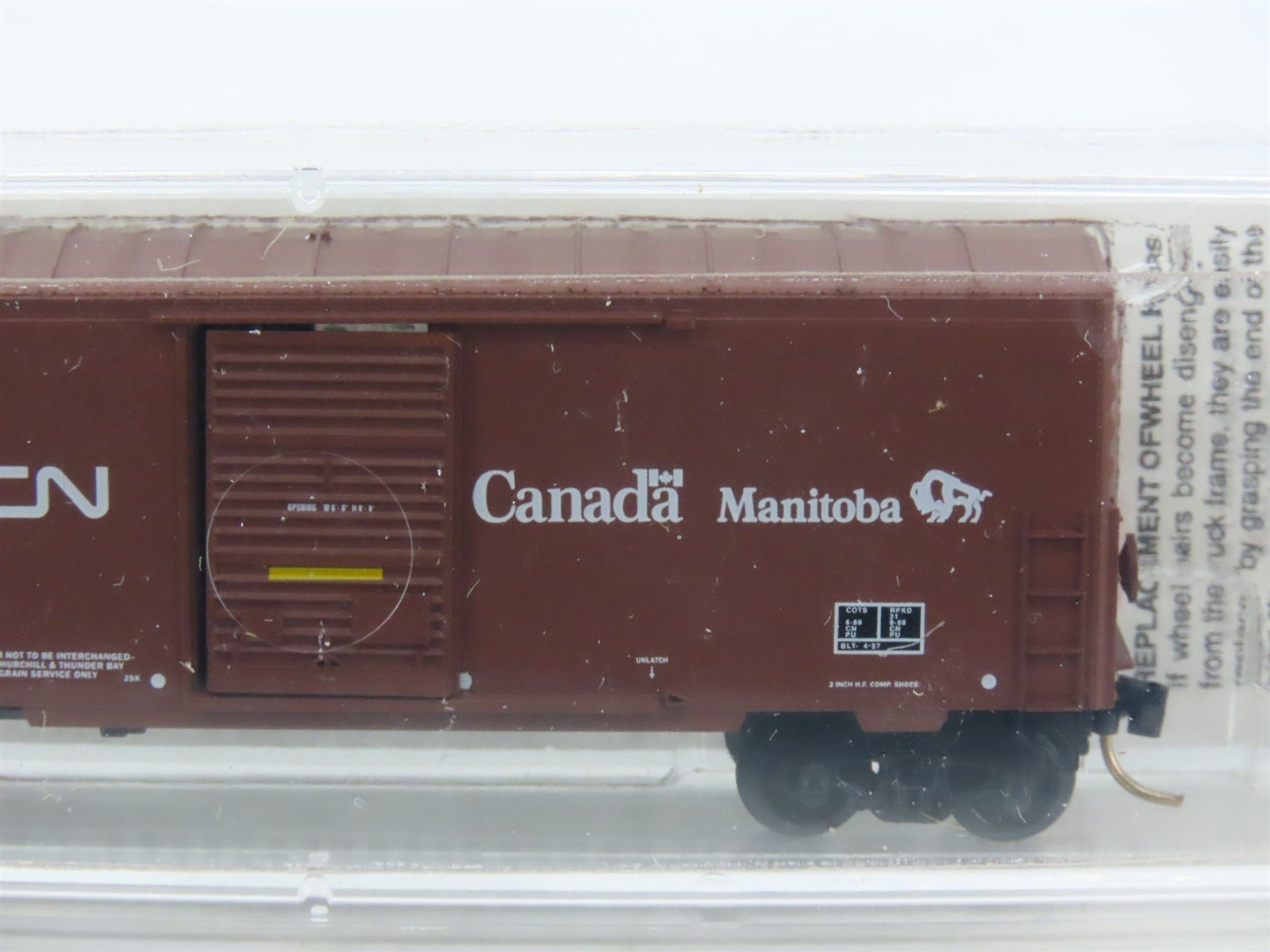 N Scale Micro-Trains MTL 24280 CN Canadian National Manitoba 40' Box Car #446214