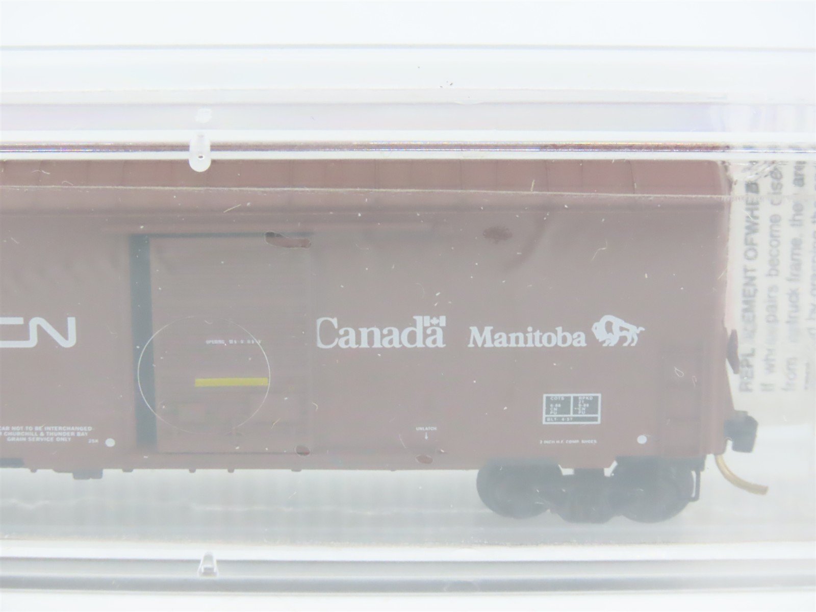 N Scale Micro-Trains MTL 24280 CN Canadian National Manitoba 40' Box Car #446214
