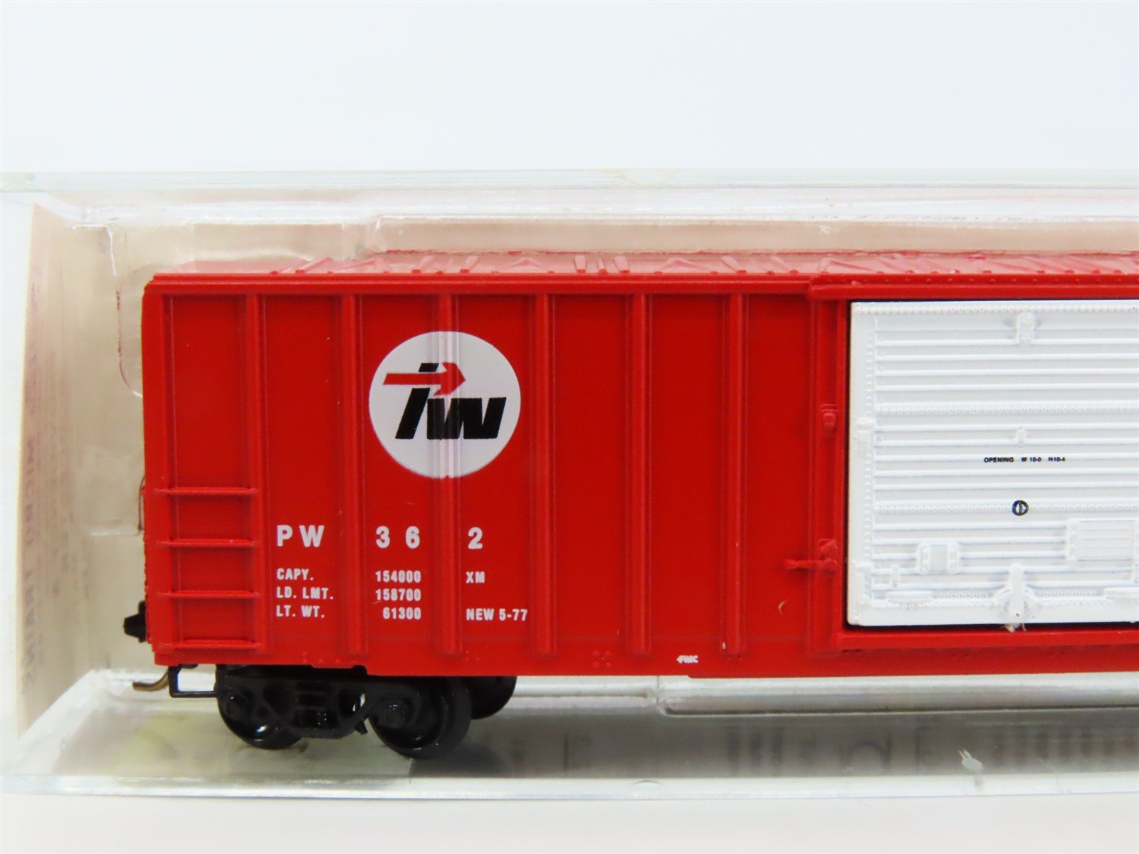 N Scale Kadee Micro-Trains MTL 25030 PW Providence & Worcester 50' Box Car #362