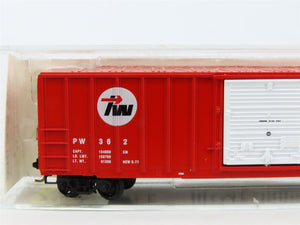 N Scale Kadee Micro-Trains MTL 25030 PW Providence & Worcester 50' Box Car #362