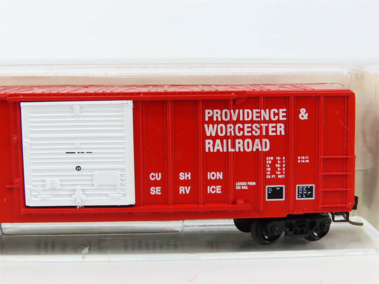 N Scale Kadee Micro-Trains MTL 25030 PW Providence & Worcester 50' Box Car #362