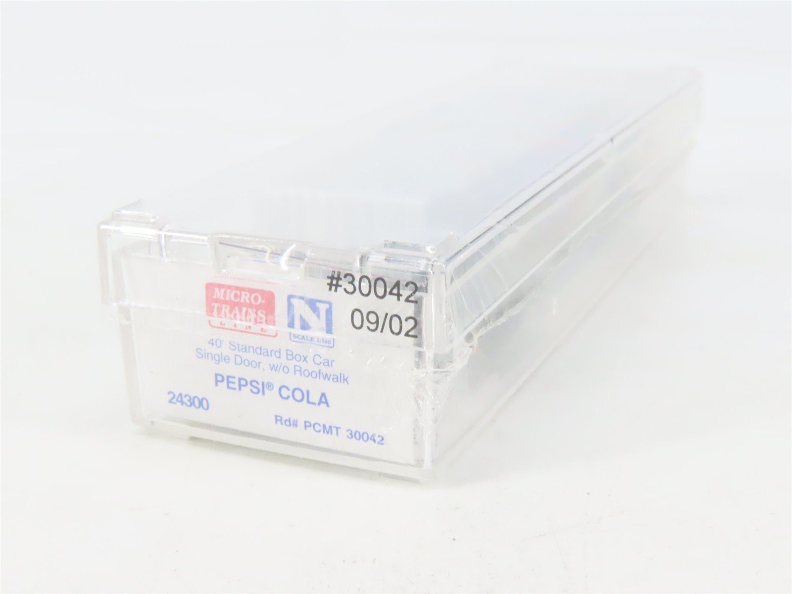 N Scale Micro-Trains MTL 24300 PCMT Pepsi Cola 40' Single Door Box Car #30042