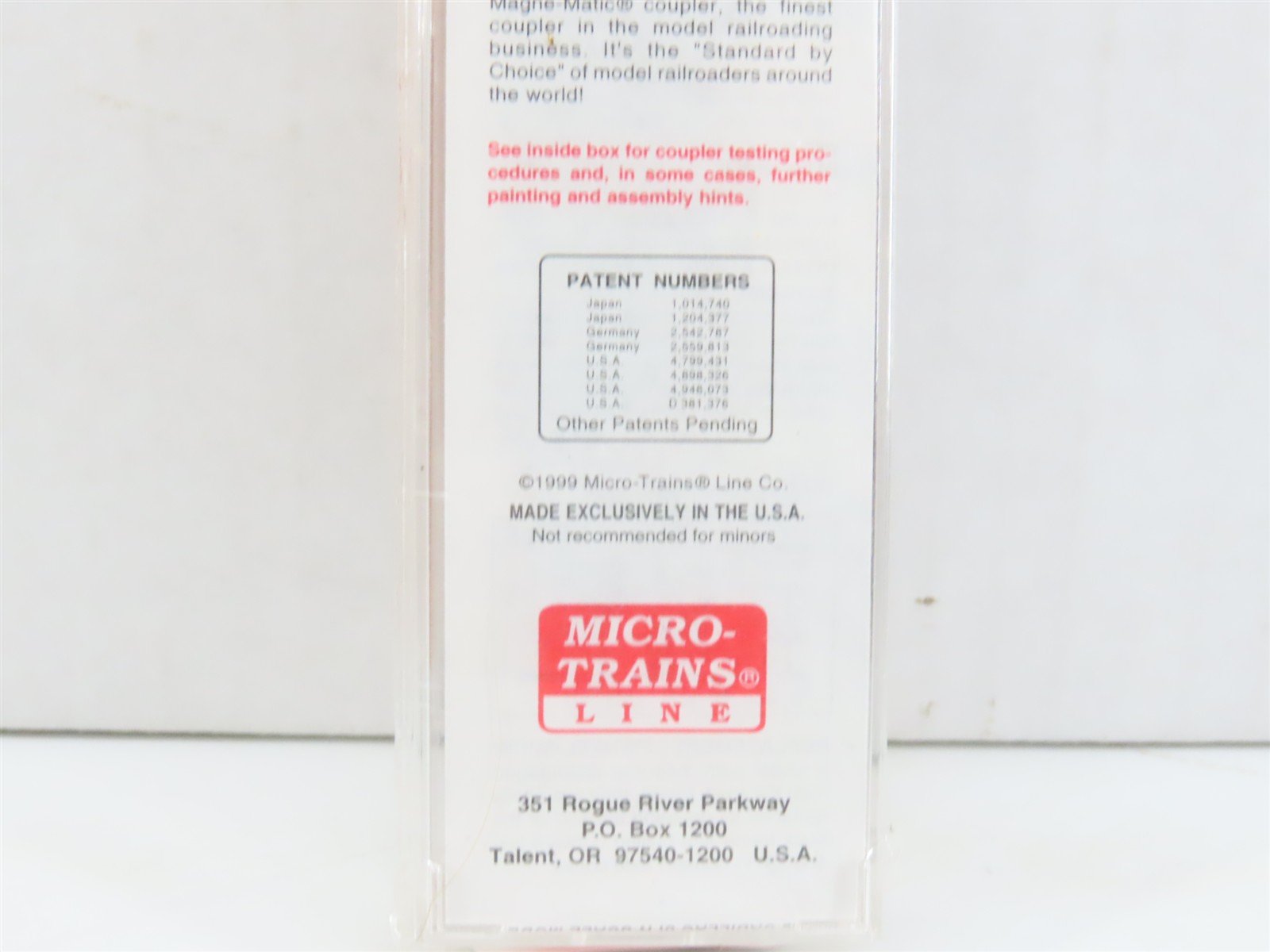 N Scale Micro-Trains MTL 20506 WP Western Pacific Feather 40' Box Car #1952
