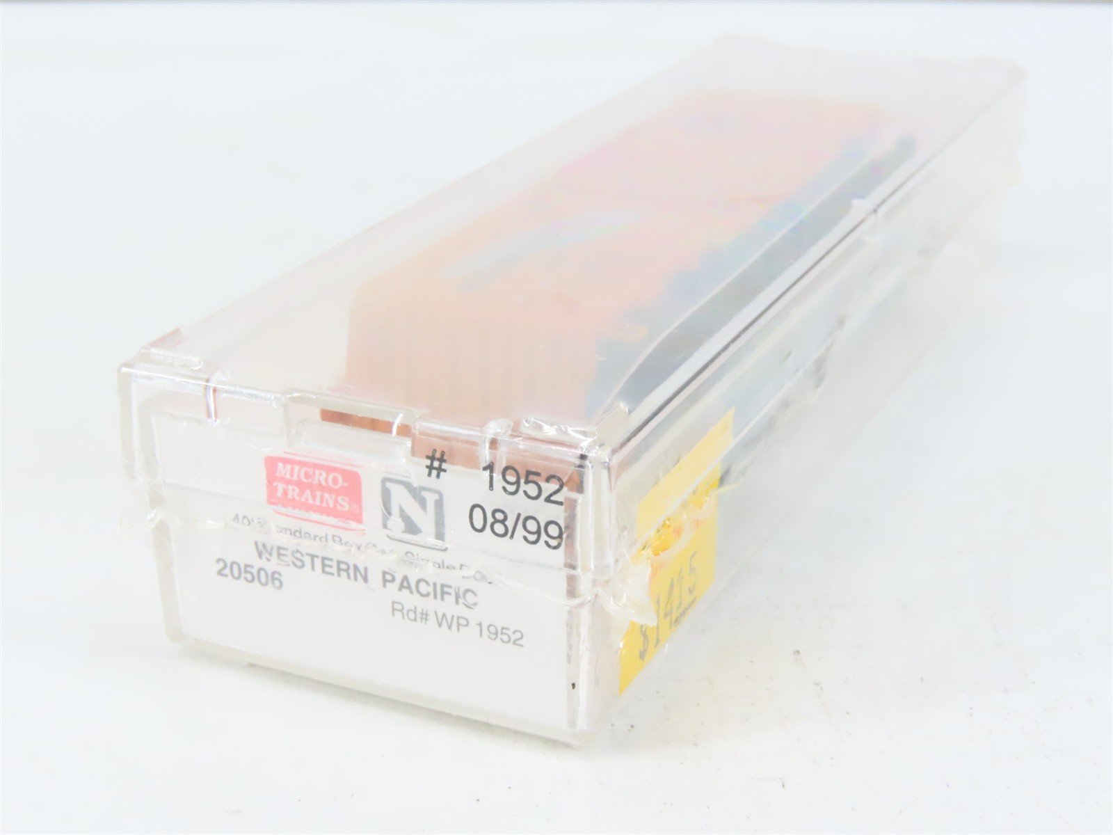 N Scale Micro-Trains MTL 20506 WP Western Pacific Feather 40' Box Car #1952
