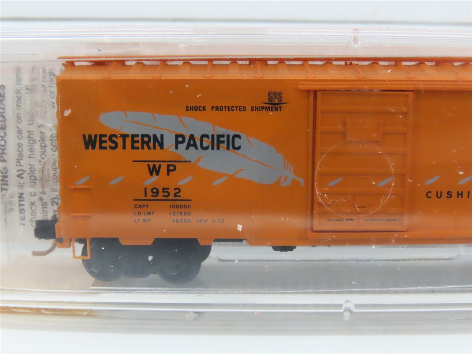 N Scale Micro-Trains MTL 20506 WP Western Pacific Feather 40' Box Car #1952