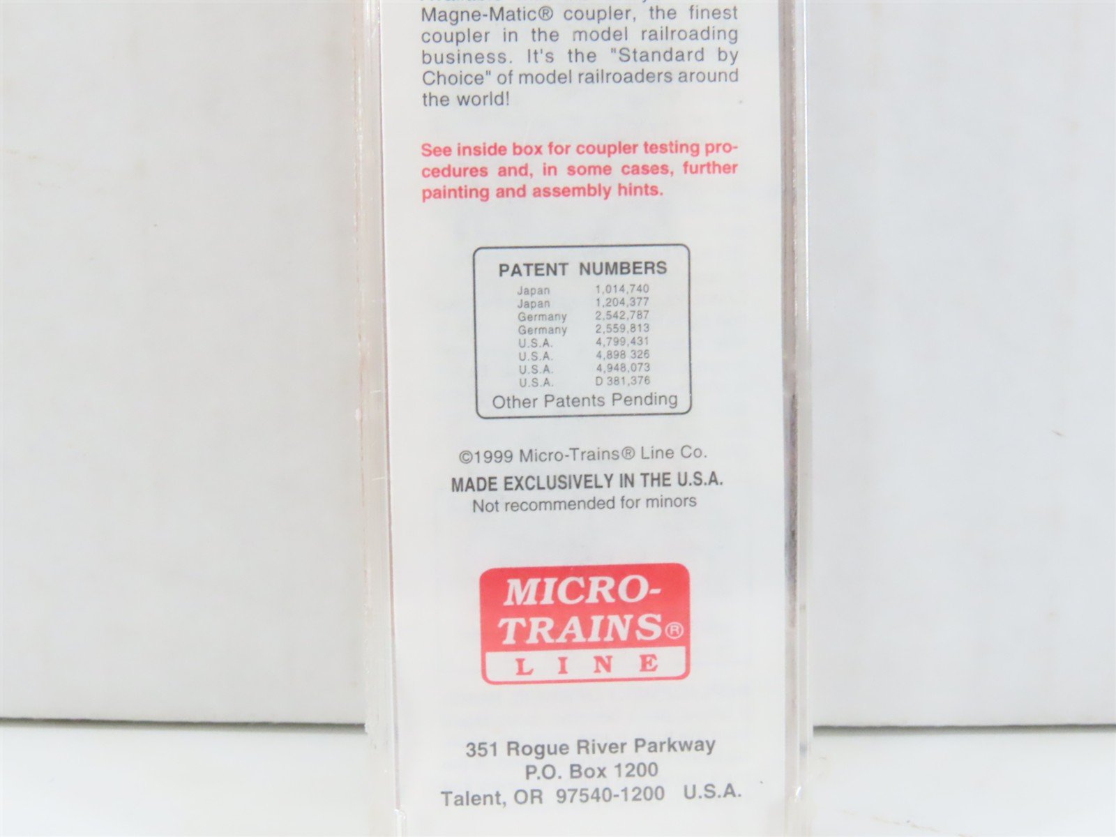 N Scale Micro-Trains MTL 20506 WP Western Pacific Feather 40' Box Car #1952