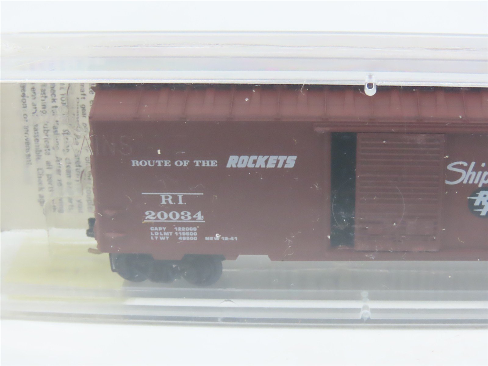 N Scale Kadee Micro-Trains MTL 20610 RI Route Of The Rockets 40' Box Car #20034