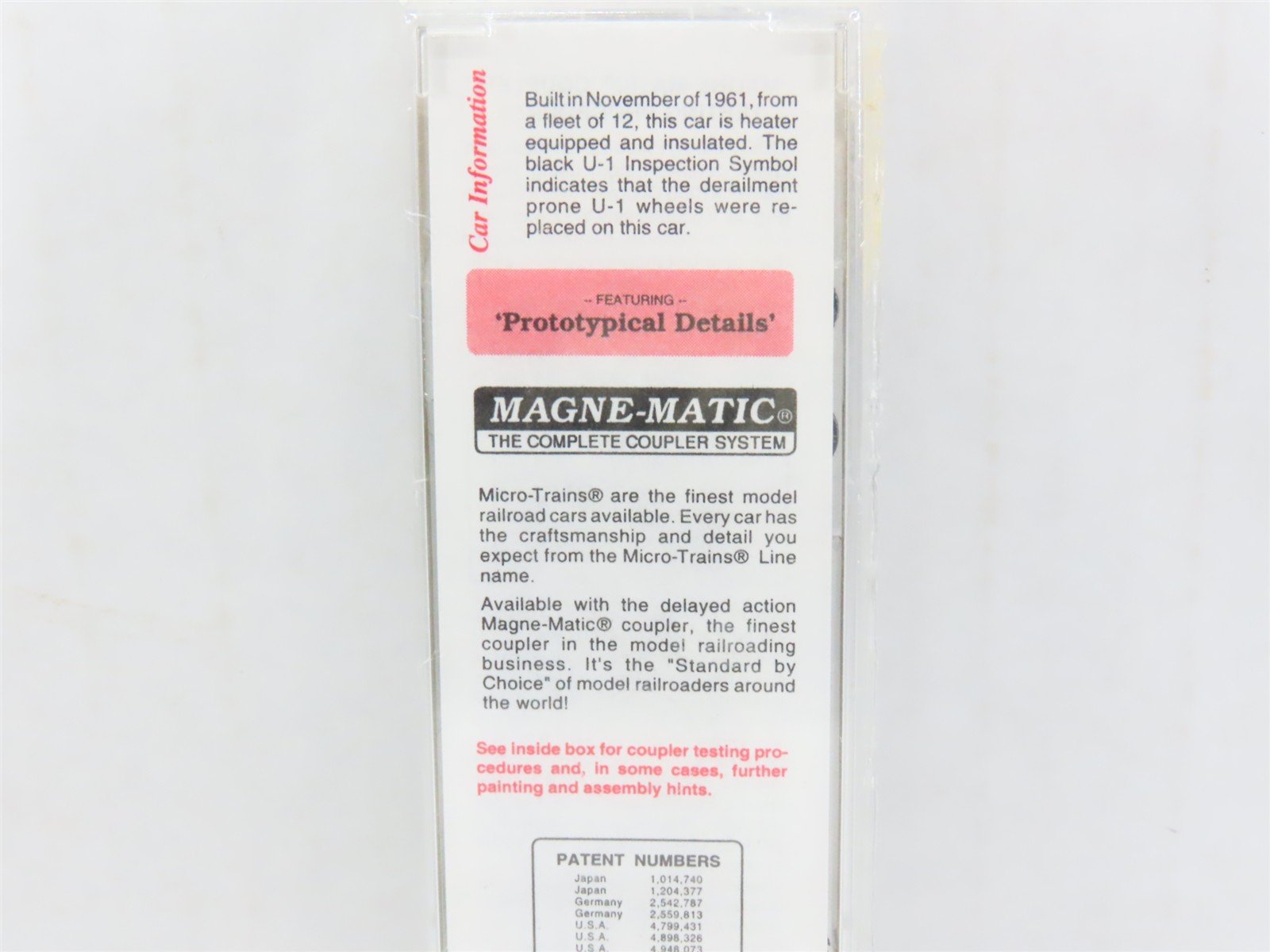N Scale Micro-Trains MTL 21230 BCOL British Columbia 40' Plug Door Box Car #8002