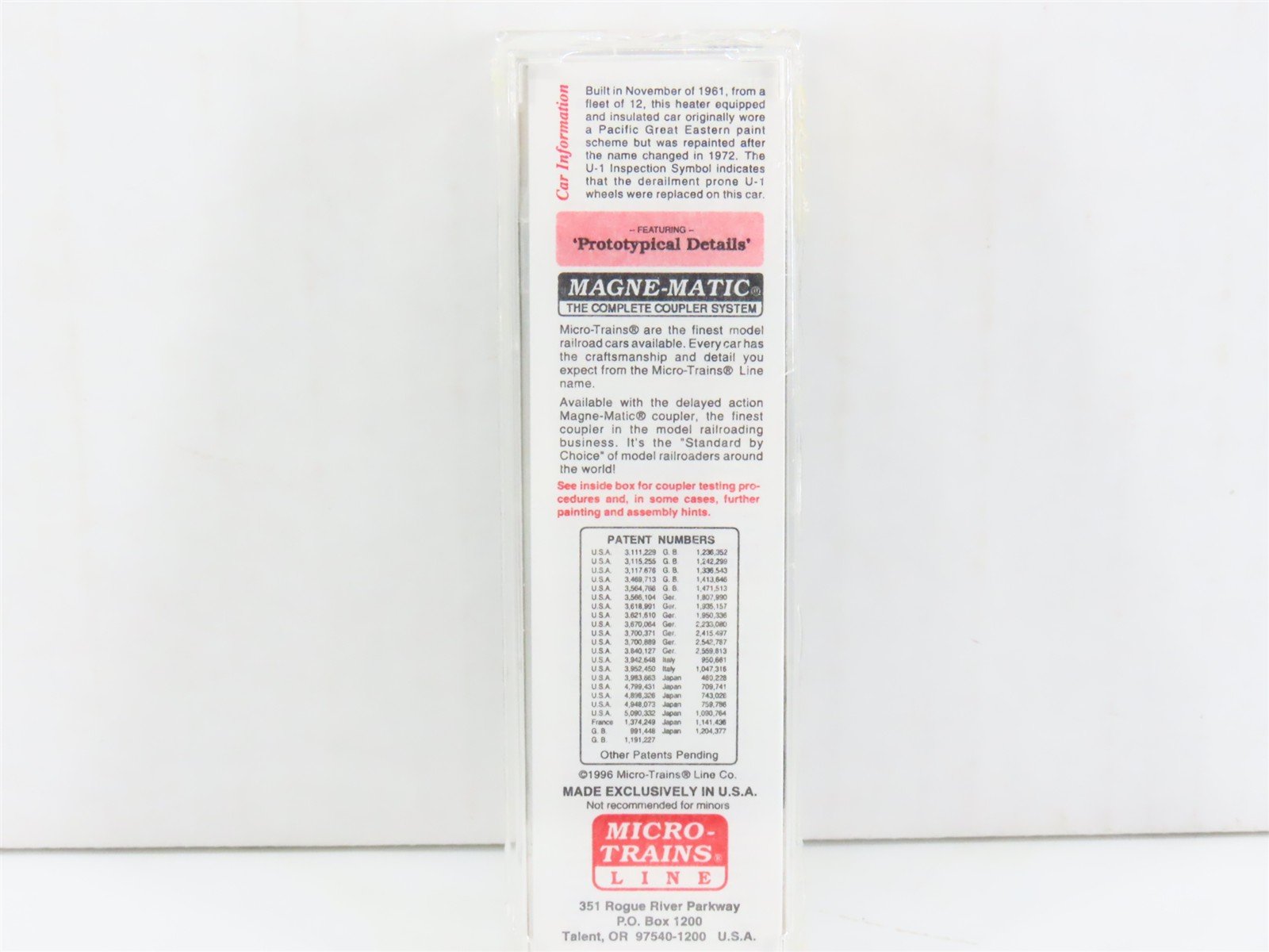 N Scale Micro-Trains MTL 21230 BCOL British Columbia 40' Plug Door Box Car #8004
