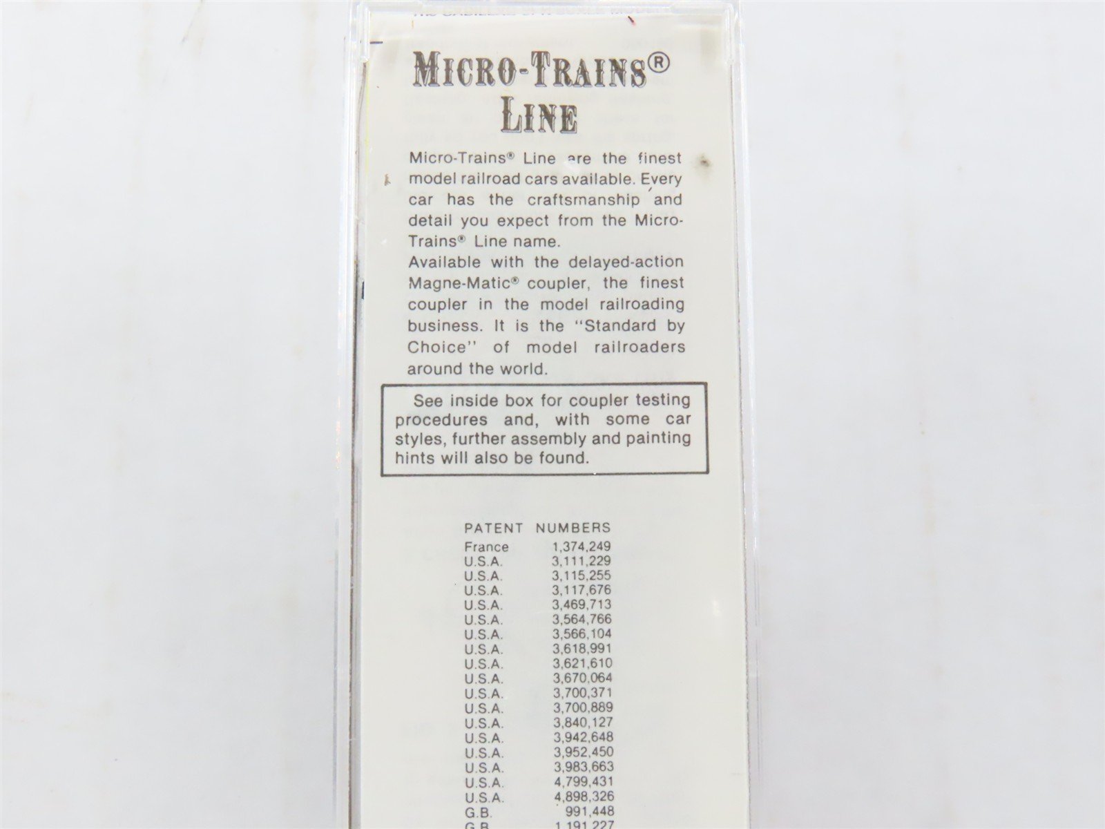 N Kadee Micro-Trains MTL 22040 NP Northern Pacific Vista Dome 40' Box Car #8289
