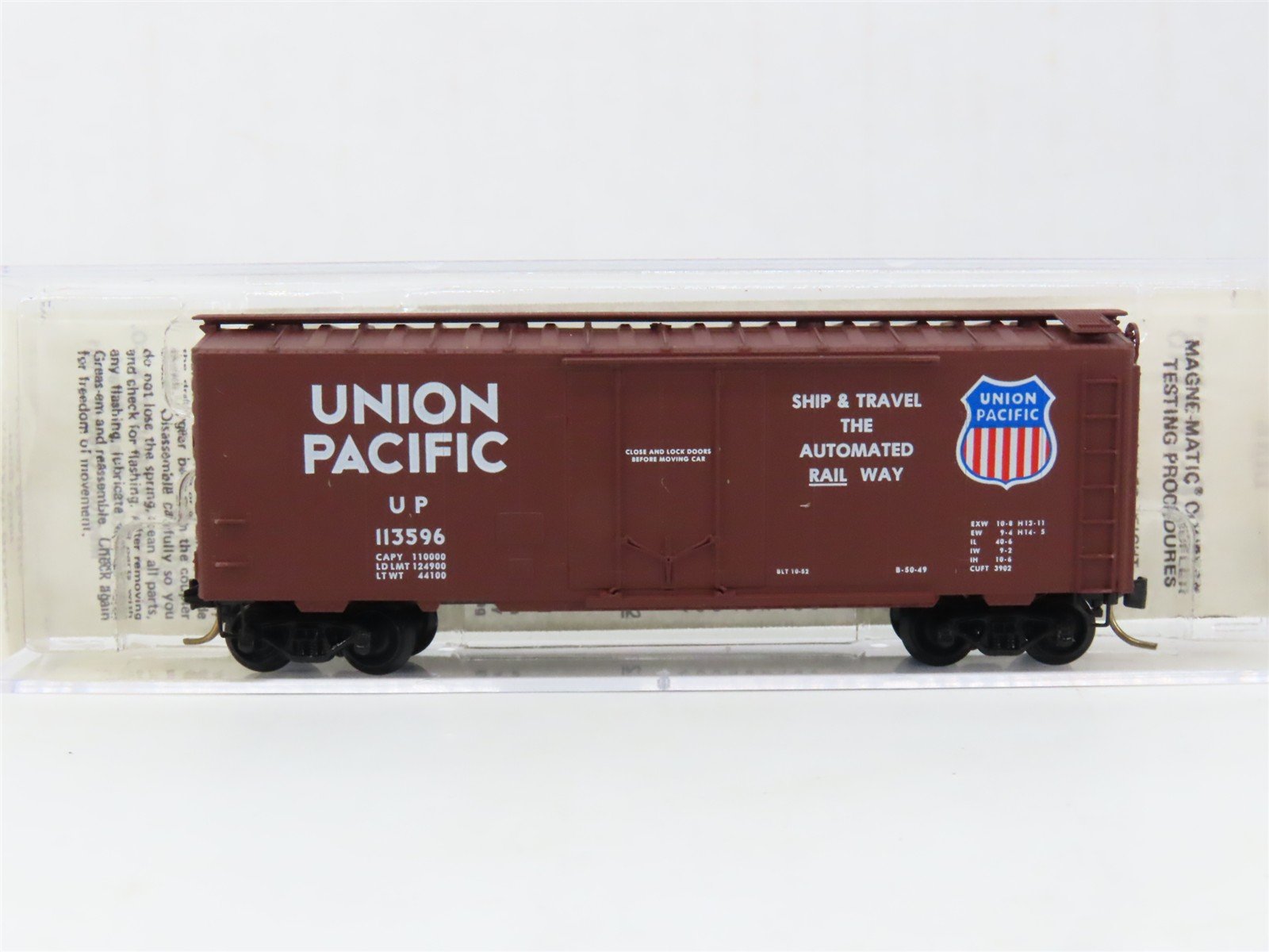 N Kadee Micro-Trains MTL 21140 UP Union Pacific Ship & Travel 40' Boxcar #113596