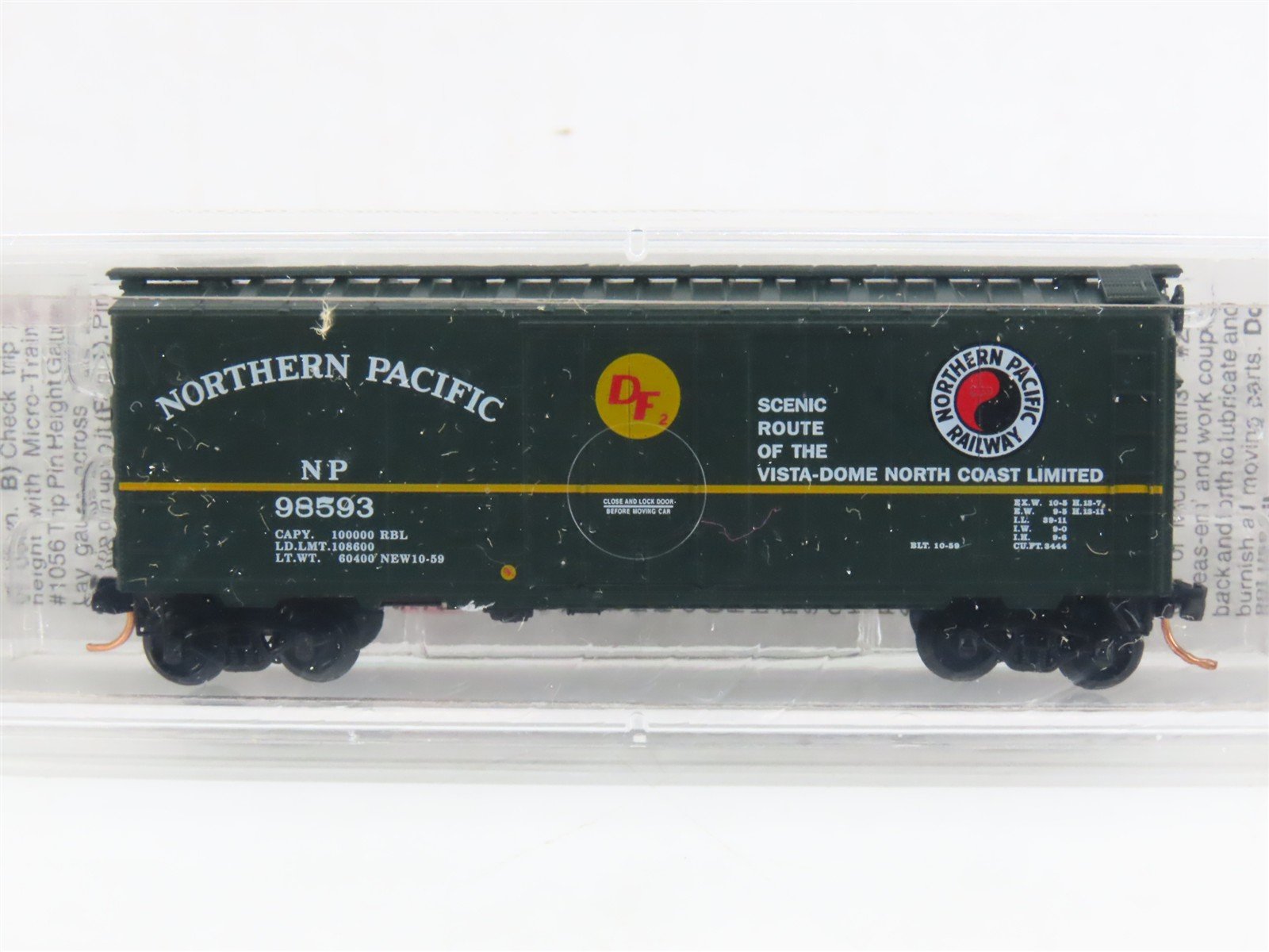 N Scale Micro-Trains MTL 21210 NP Northern Pacific Vista Dome 40' Box Car #98593