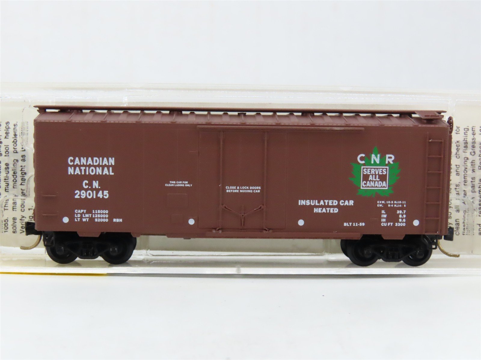 N Micro-Trains MTL 21120 CN Canadian National Maple Leaf 40' Box Car #290145