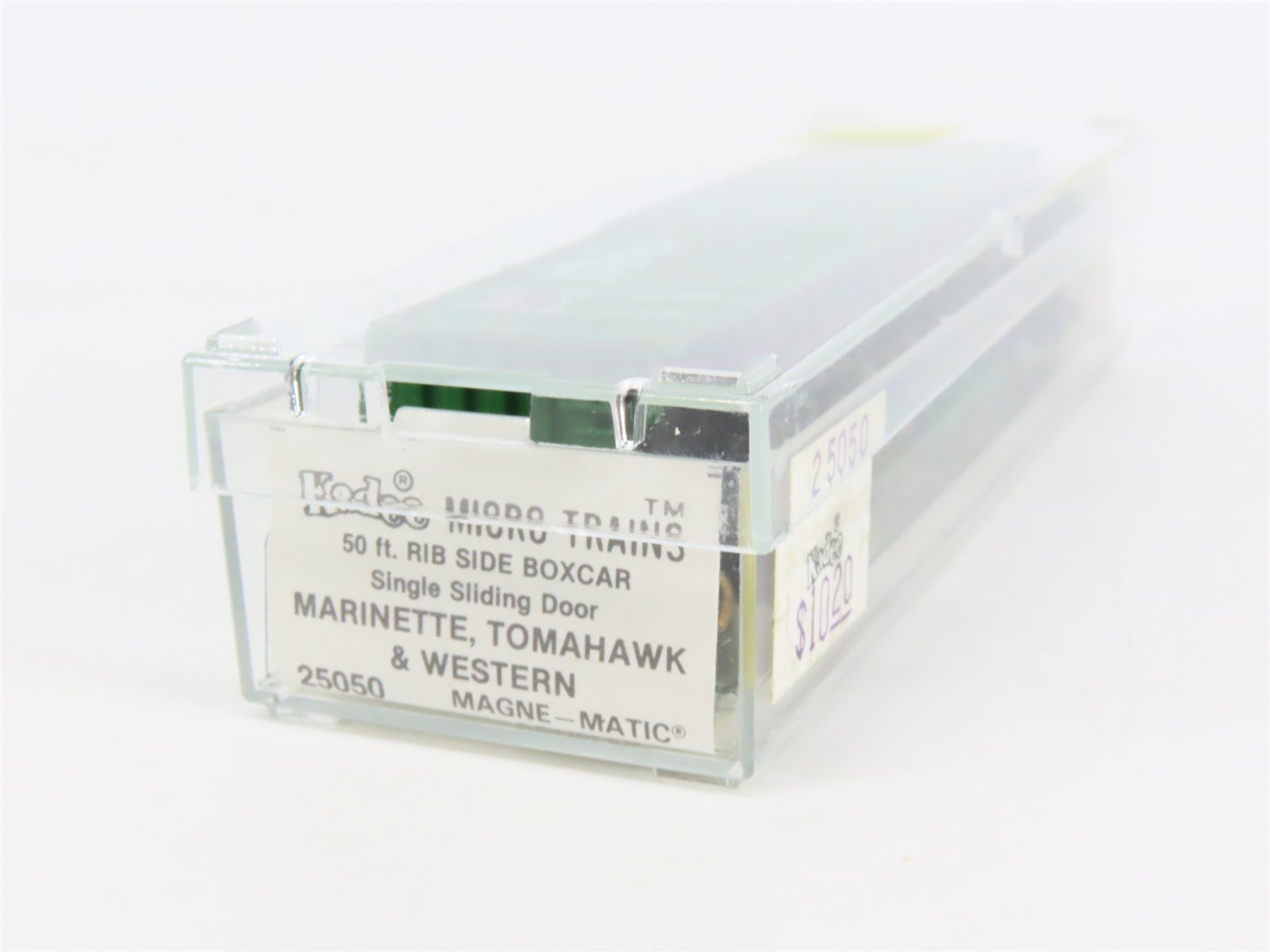N Kadee Micro-Trains MTL 25050 MTW Marinette Tomahawk & Western 50' Boxcar #4152