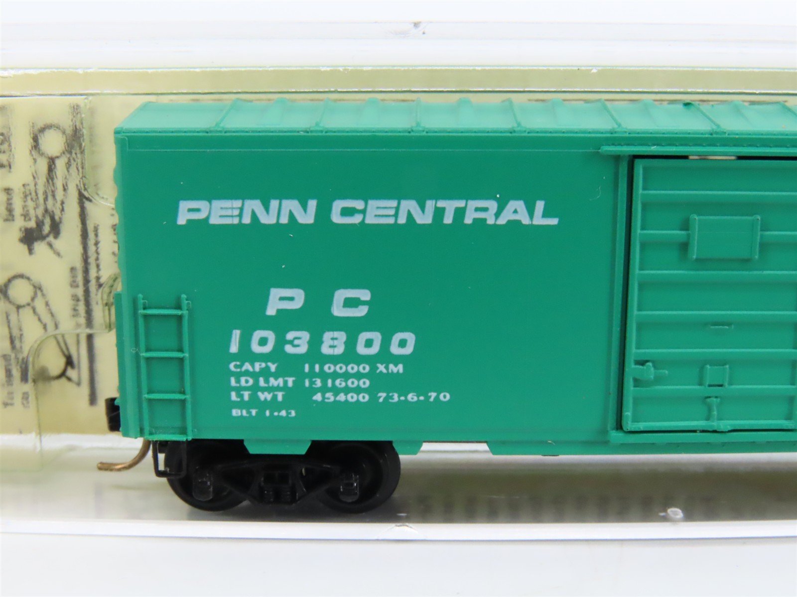 N Scale Kadee Micro-Trains MTL 24050 PC Penn Central 40' Box Car #103800