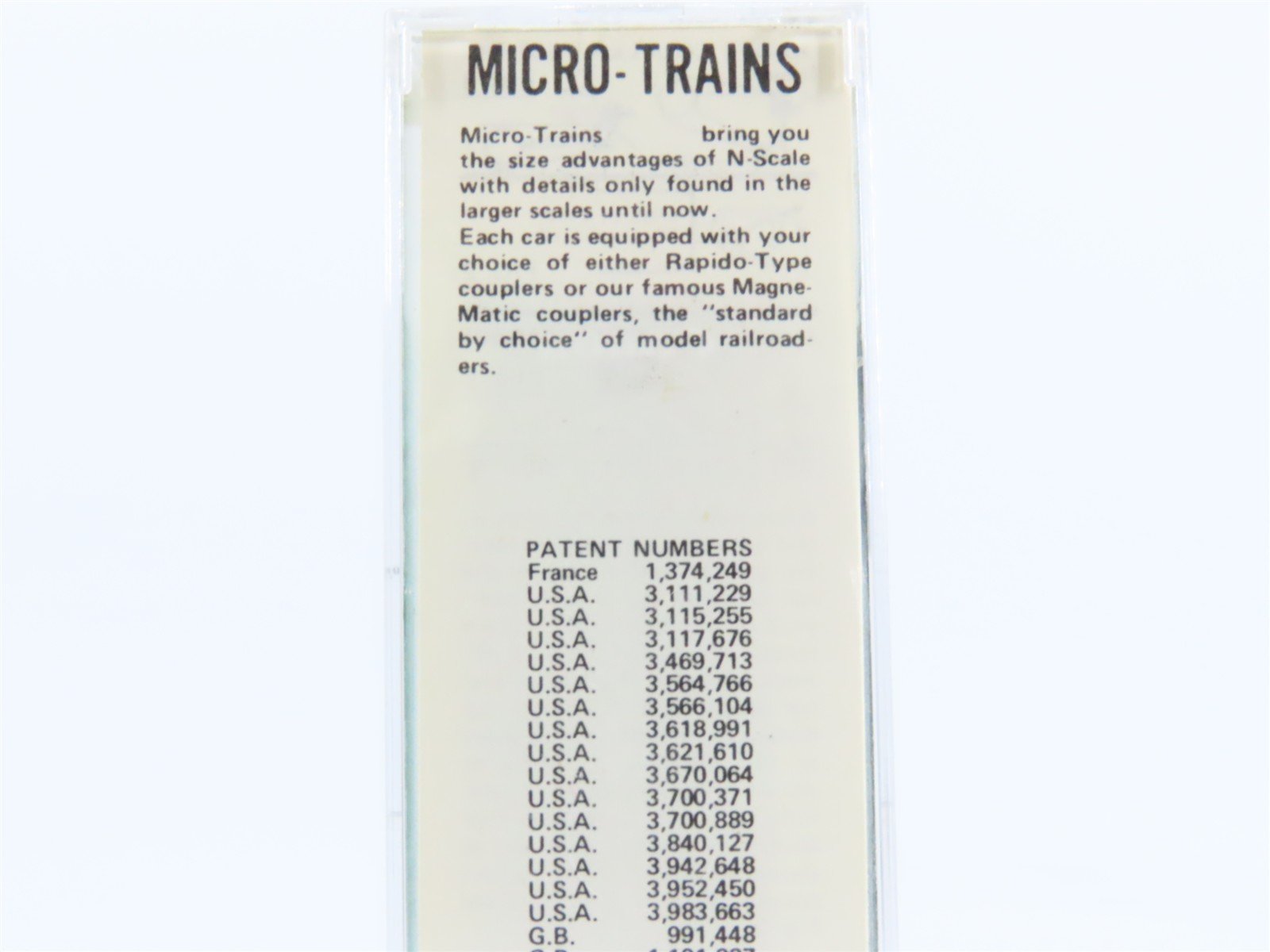 N Scale Kadee Micro-Trains MTL 24050 PC Penn Central 40' Box Car #103800