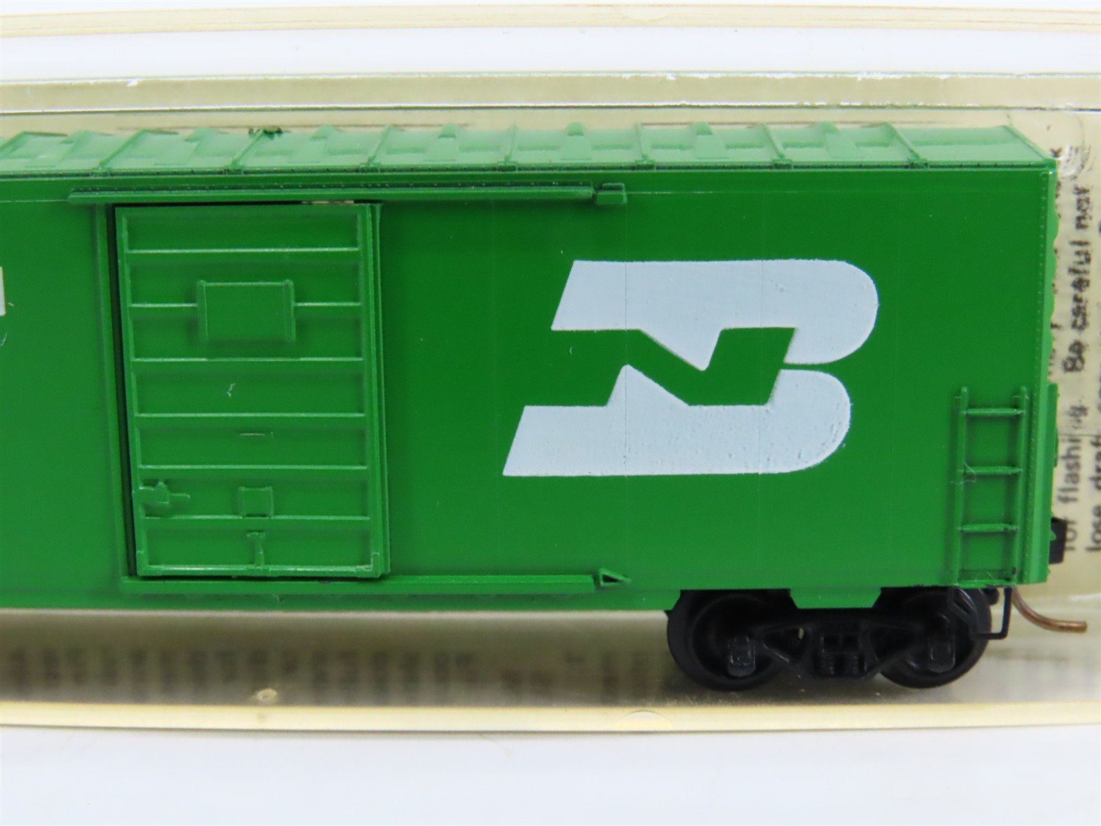 N Scale Kadee Micro-Trains MTL 24040 BN Burlington Northern 40' Box Car #161848