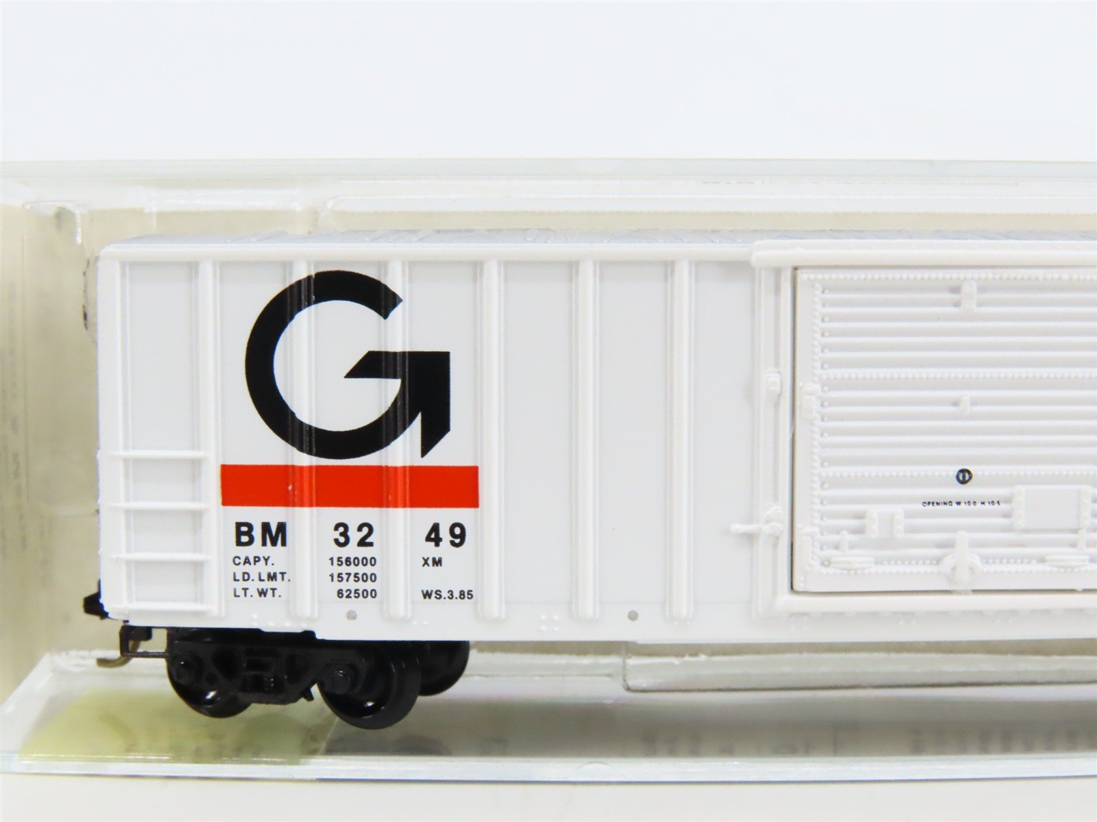 N Scale Kadee Micro-Trains MTL 25400 BM Boston & Maine Guilford 50' Boxcar #3249
