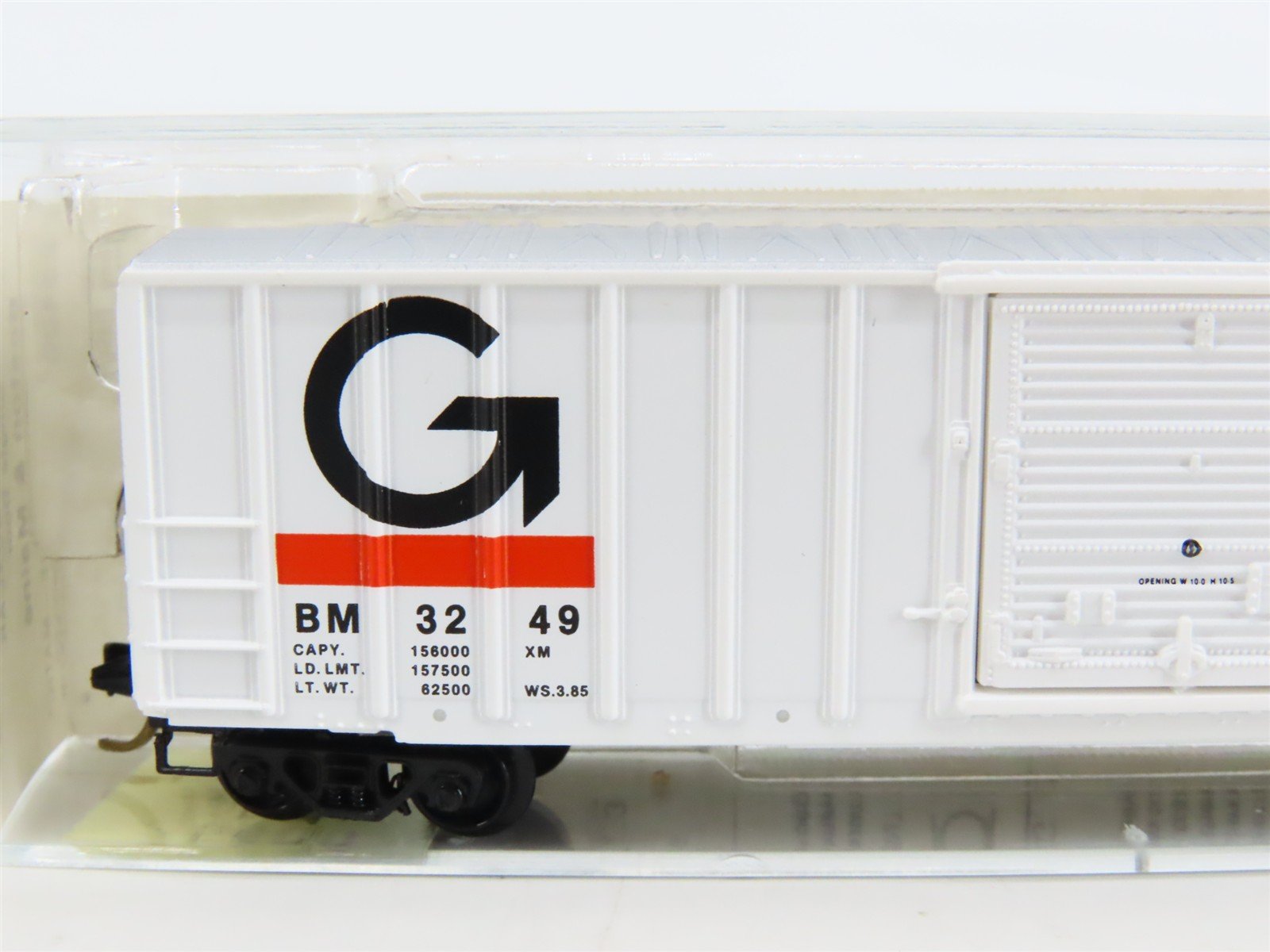 N Scale Kadee Micro-Trains MTL 25400 BM Boston & Maine Guilford 50' Boxcar #3249