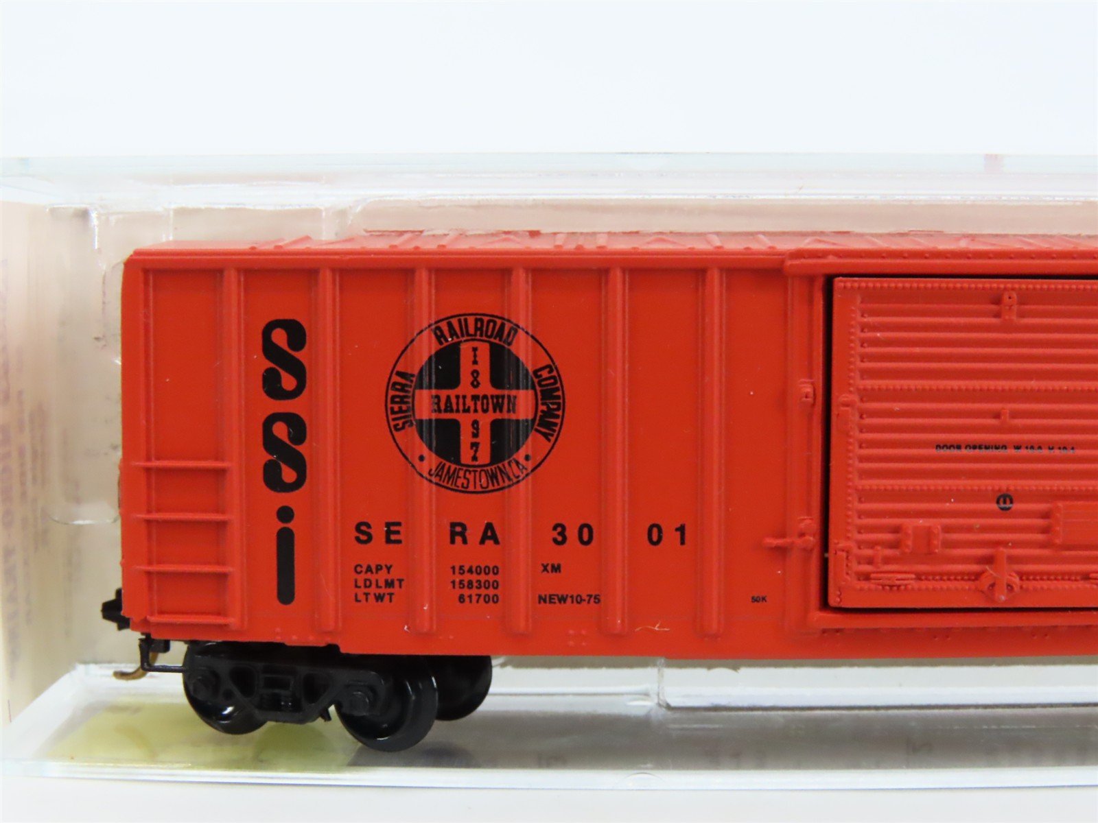 N Scale Kadee Micro-Trains MTL 25370 SERA SSI Sierra Railroad 50' Box Car #3001