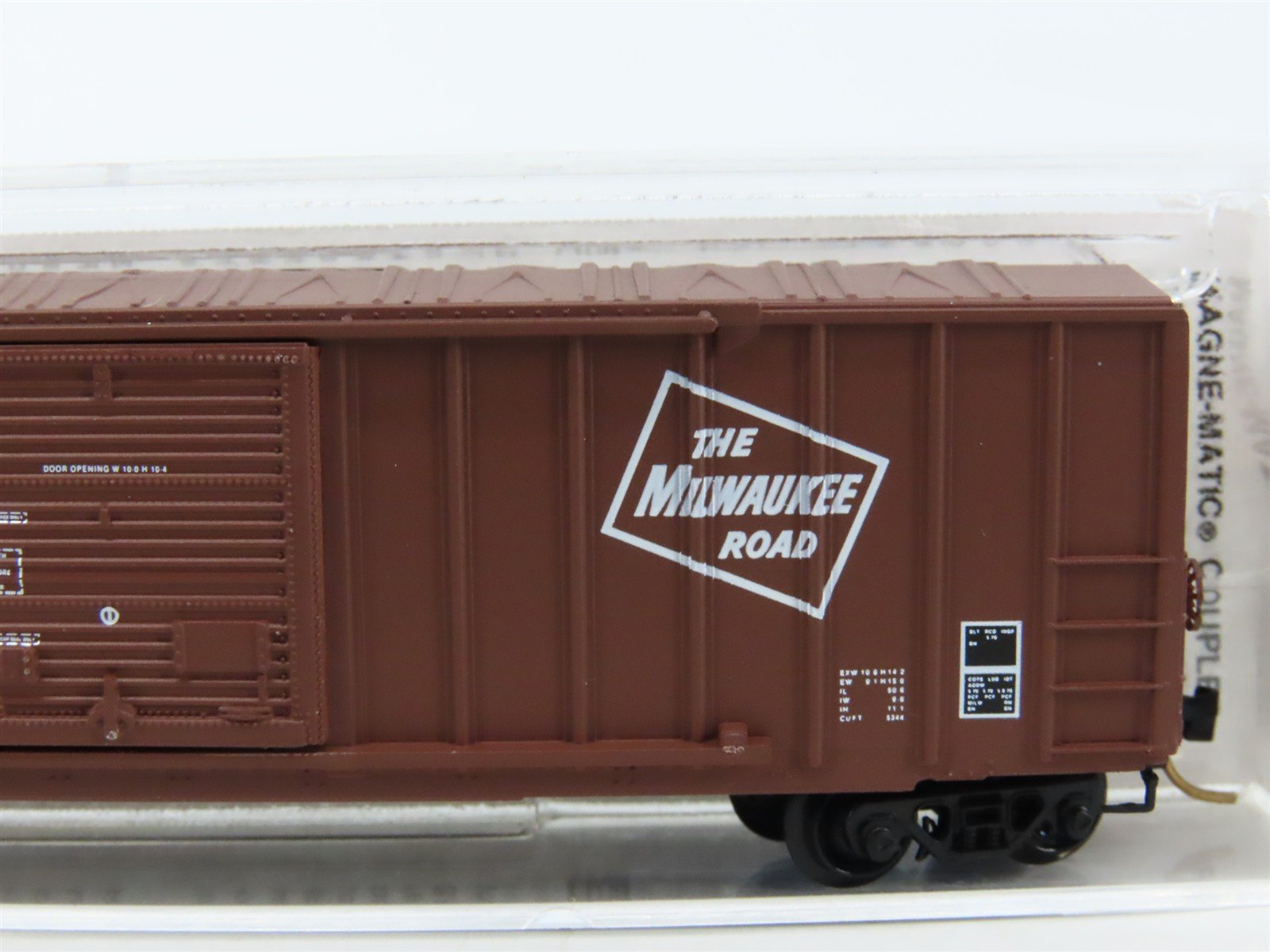 N Scale Micro-Trains MTL 25310 MILW Milwaukee Road 50' Rib Side Box Car #50851