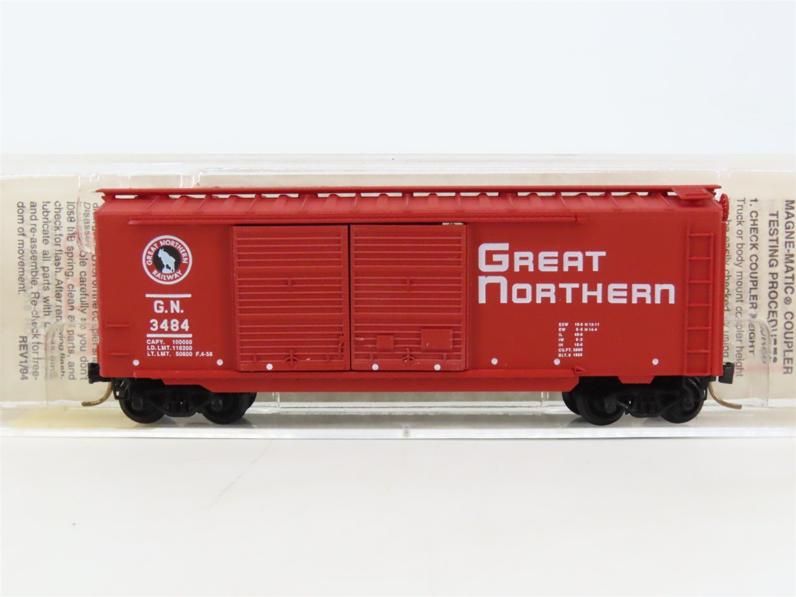 N Scale Micro-Trains MTL 23210 GN Great Northern Circus Train 40' Box Car #3484