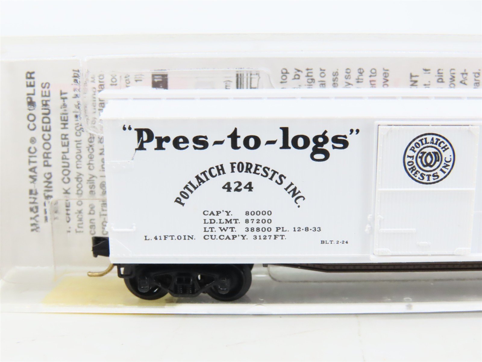 N Micro-Trains MTL 42060 Potlatch Lumber Co. Pres-to-logs 40' Wood Box Car #424