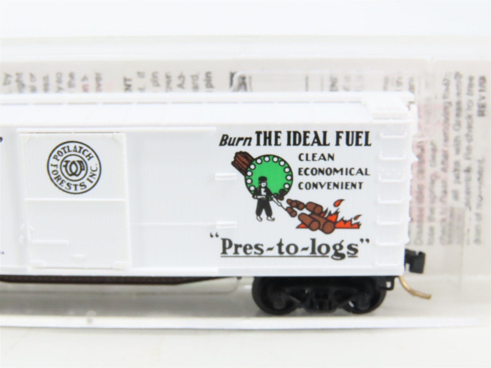N Micro-Trains MTL 42060 Potlatch Lumber Co. Pres-to-logs 40' Wood Box Car #424