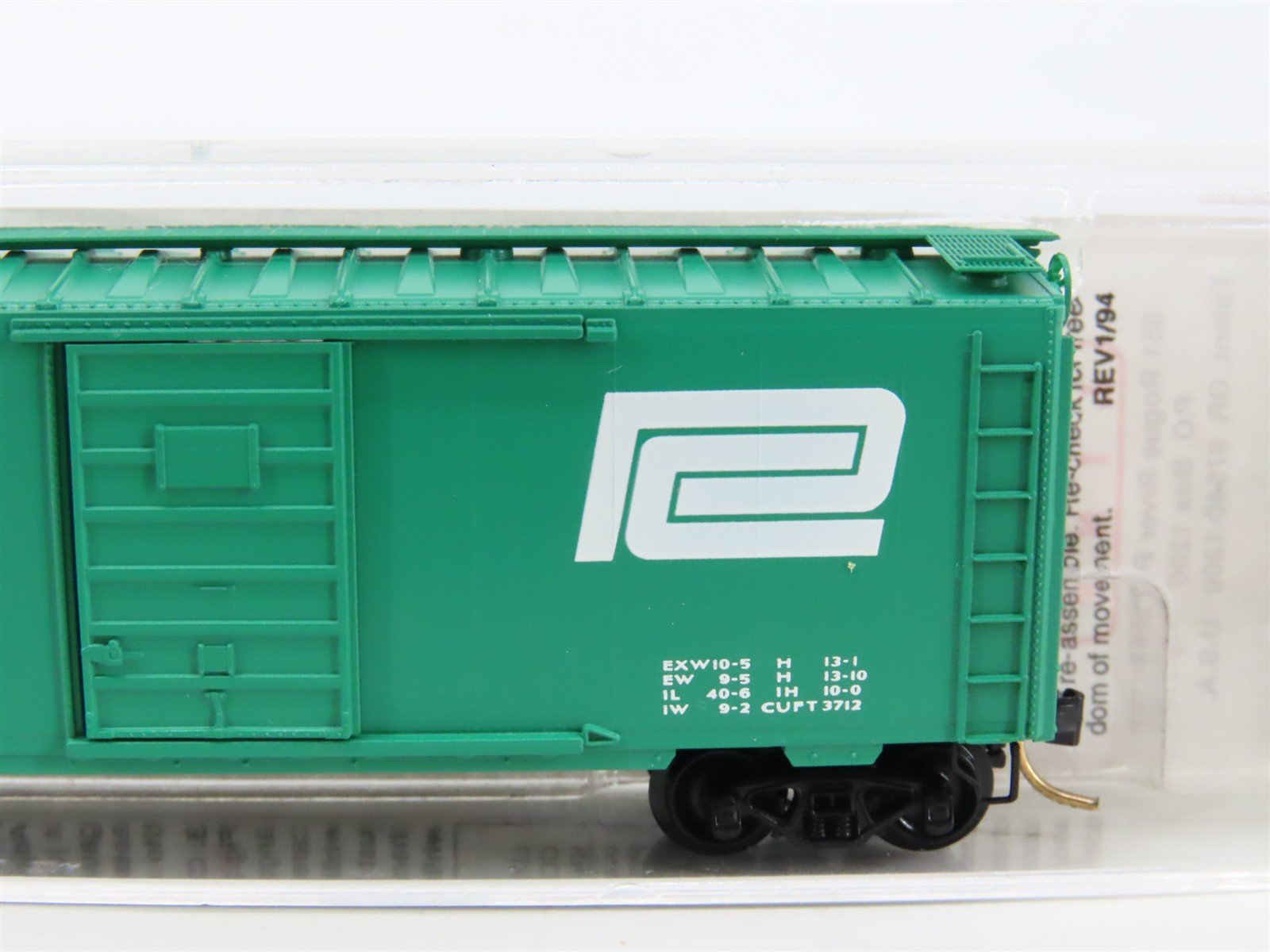 N Scale Micro-Trains MTL 20160 PC Penn Central 40' Single Door Box Car #103601