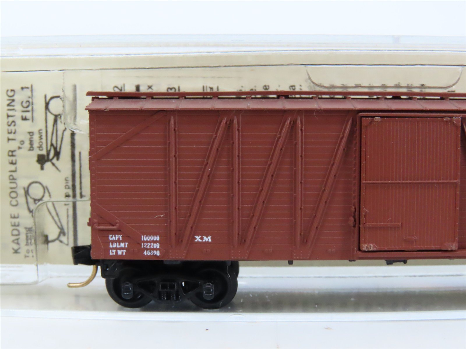 N Scale Kadee Micro-Trains MTL 28000 Dimensional Data 40' Single Door Box Car