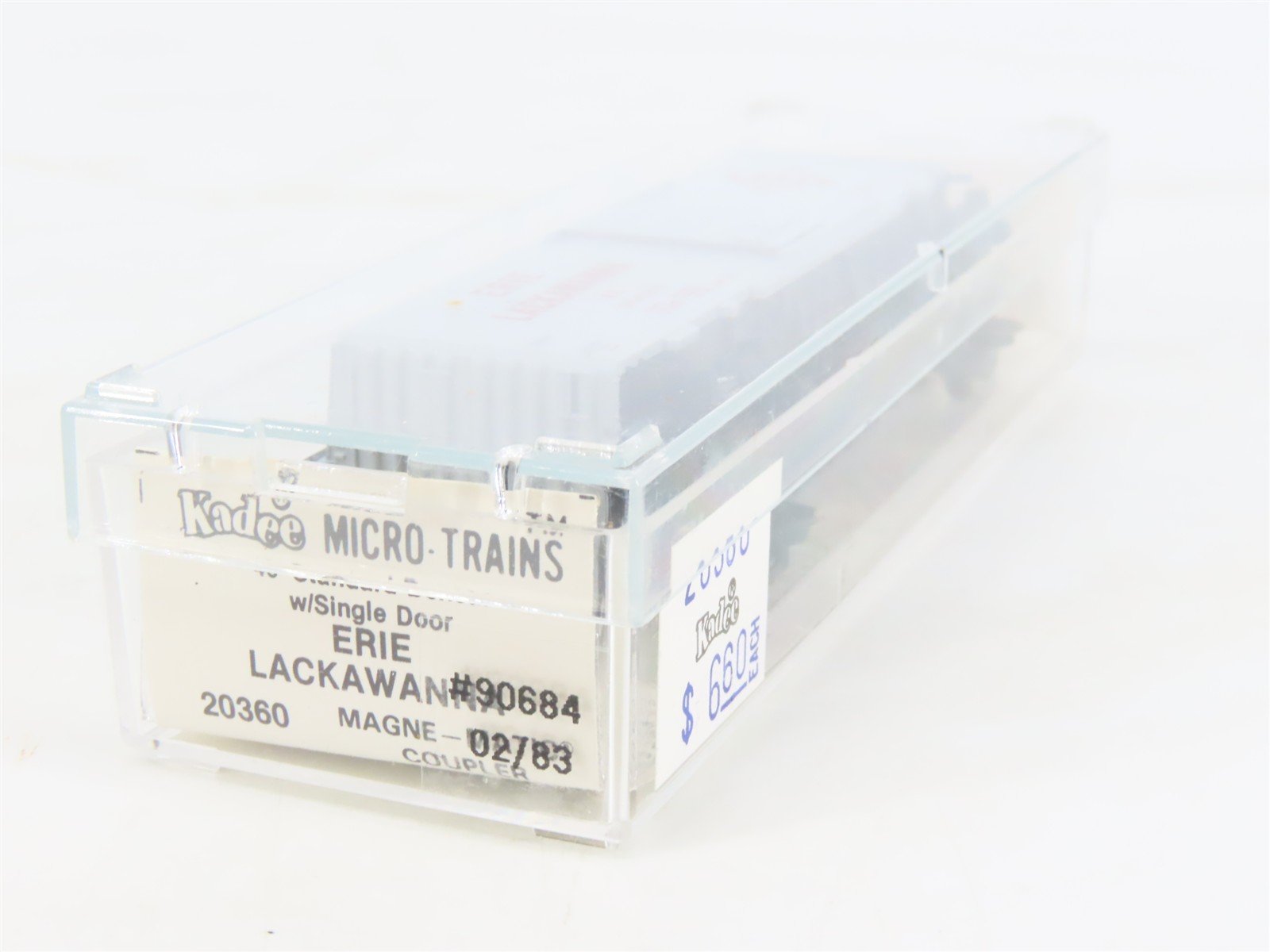 N Scale Kadee Micro-Trains MTL 20360 EL Erie Lackawanna 40' Box Car #90684