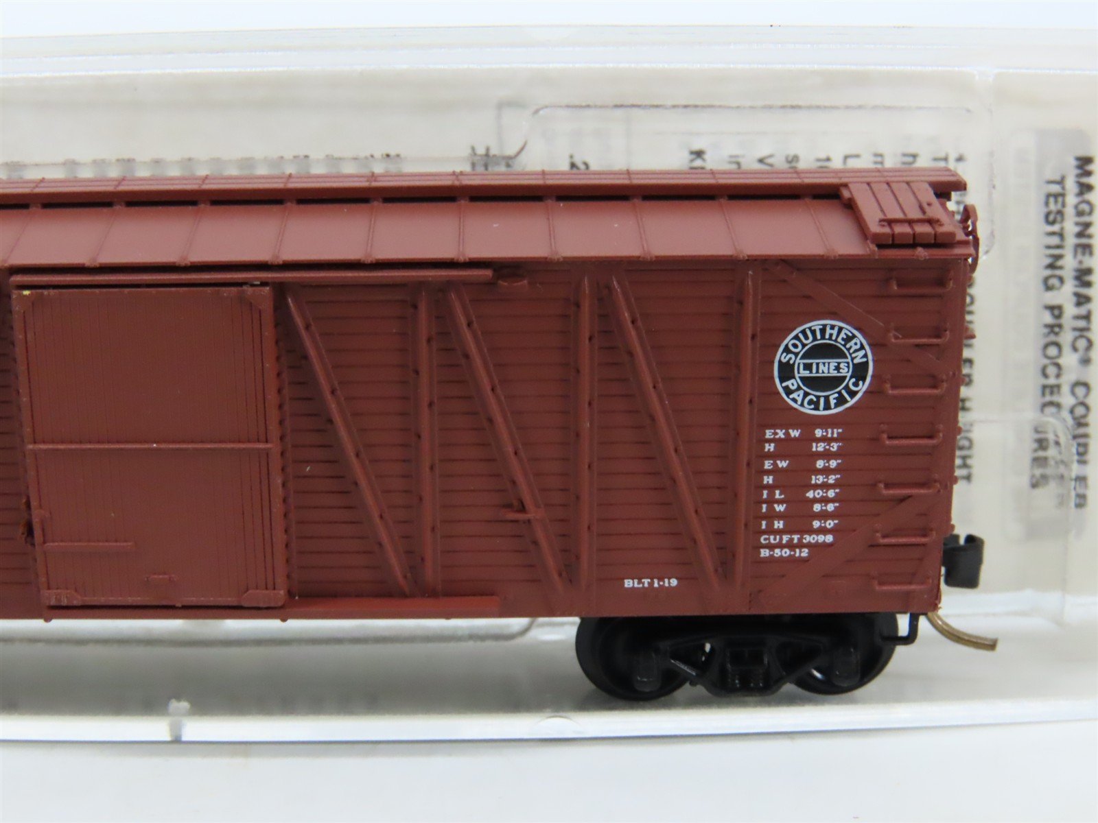 N Scale Micro-Trains MTL 28030 SP Southern Pacific 40' Single Door Boxcar #26360