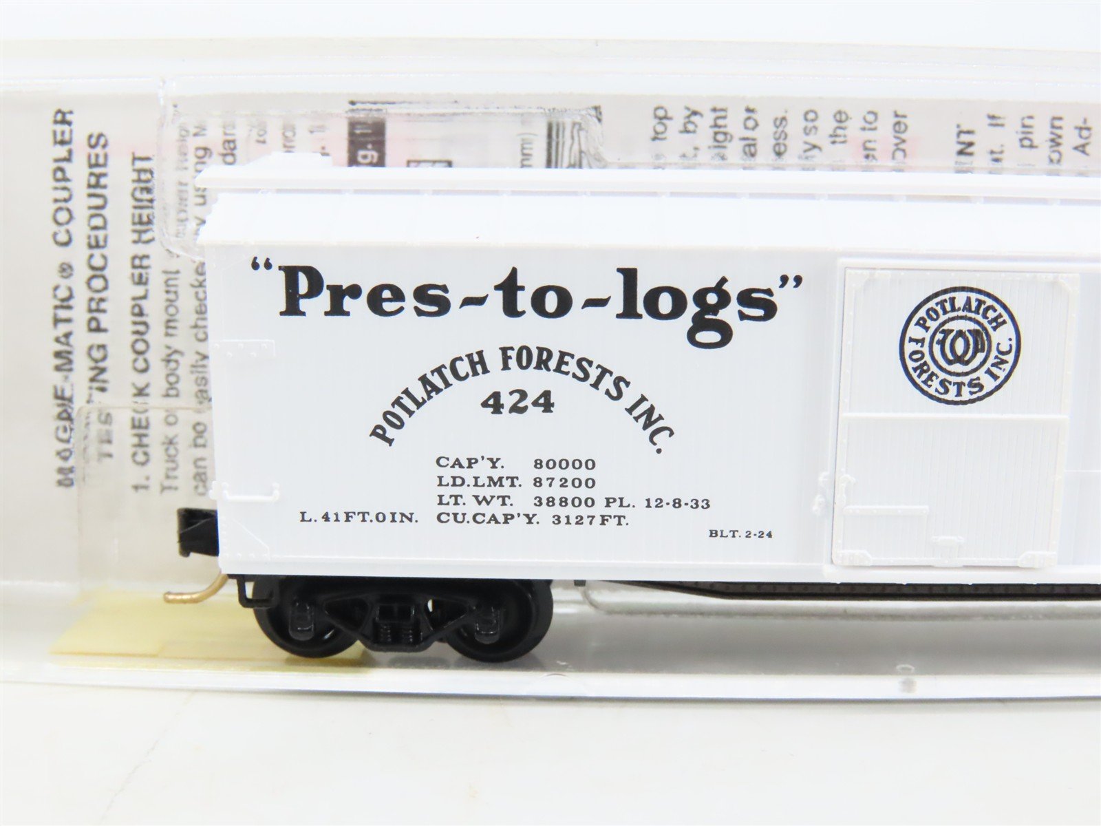 N Micro-Trains MTL 42060 Potlatch Lumber Co. Pres-to-logs 40' Wood Box Car #424