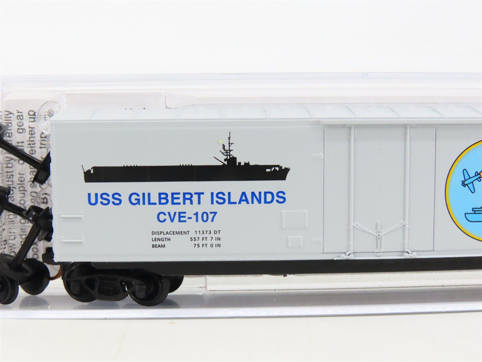 N Micro-Trains MTL 03800406 Navy Series #6 USS Gilbert Islands Box Car #CVE-107