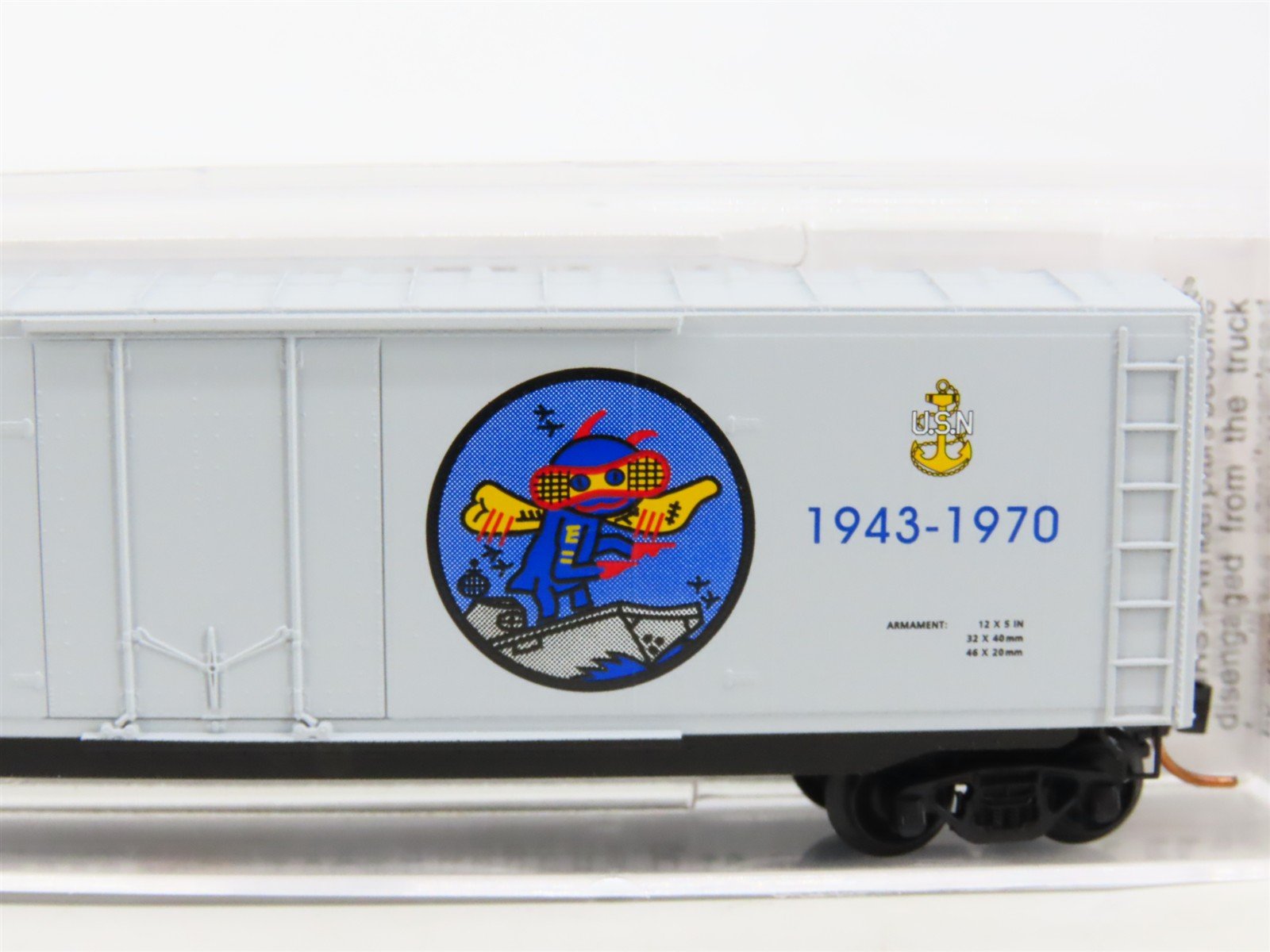 N Scale Micro-Trains MTL 03800402 Navy Series #2 USS Hornet 50' Box Car #CV-12