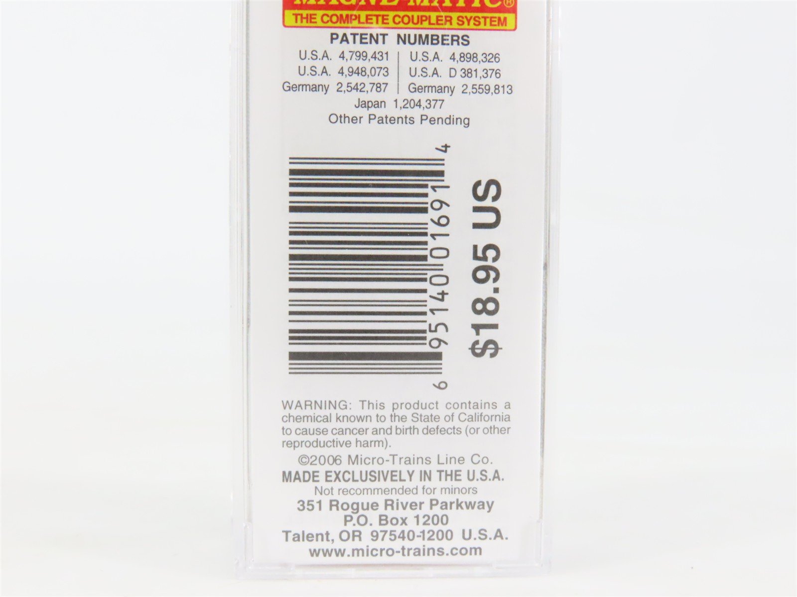 N Scale Micro-Trains MTL 03800401 Navy Series #1 USS Missouri 50' Box Car #BB-63
