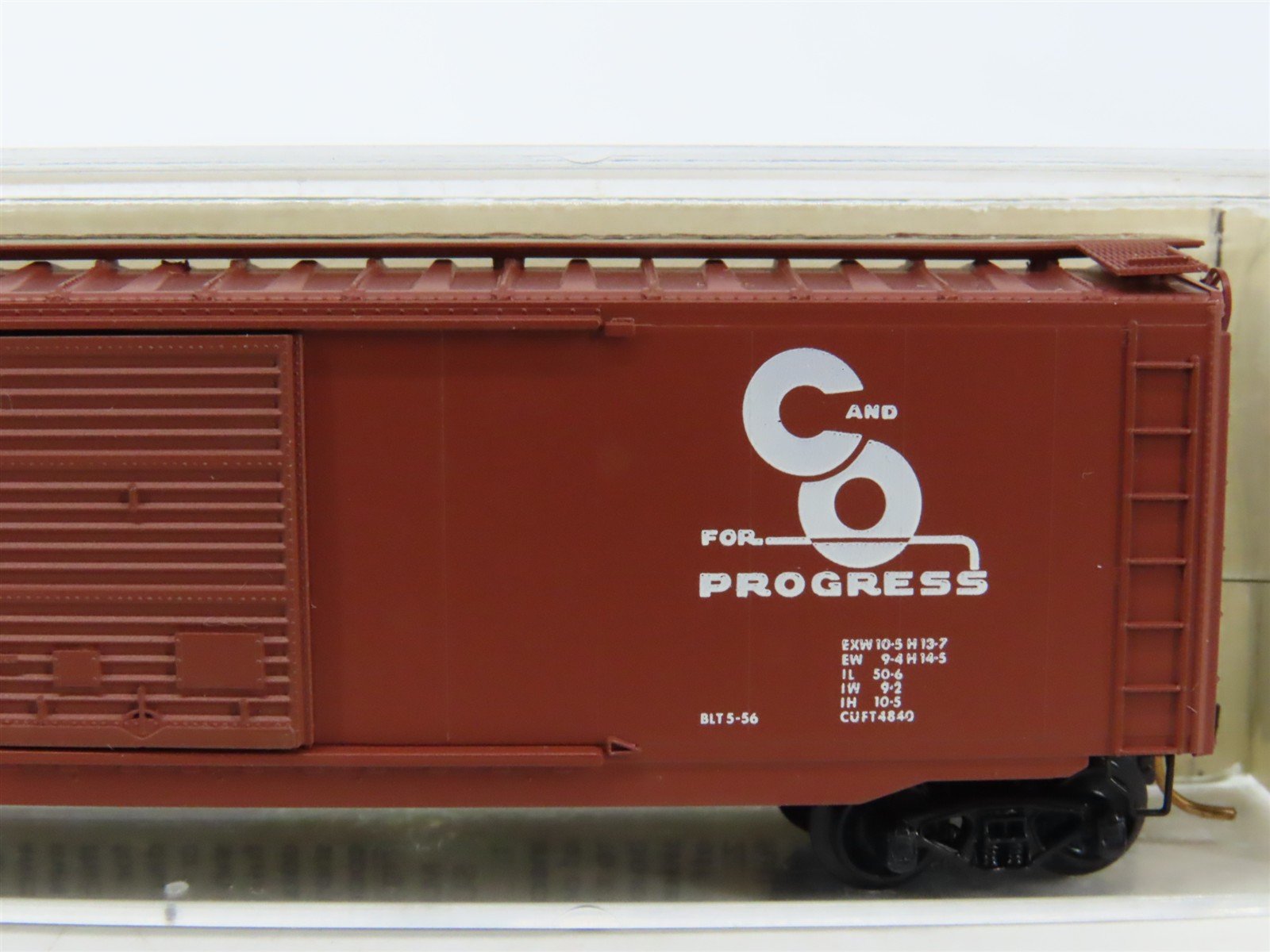 N Kadee Micro-Trains MTL 31080 C&O Chesapeake & Ohio Progress 50' Box Car #21427