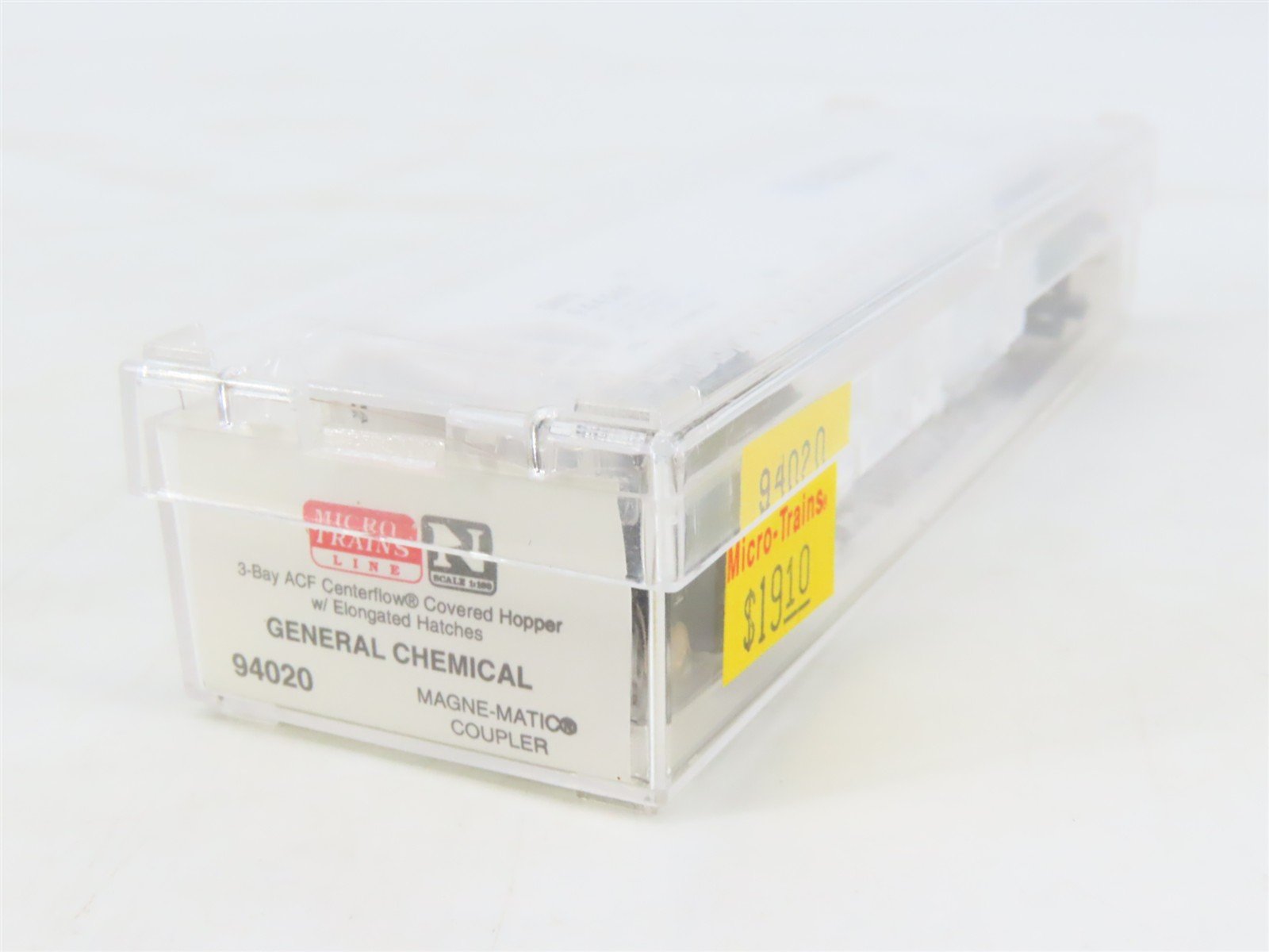 N Scale Micro-Trains MTL 94020 GRPX General Chemical 3-Bay Covered Hopper 944569