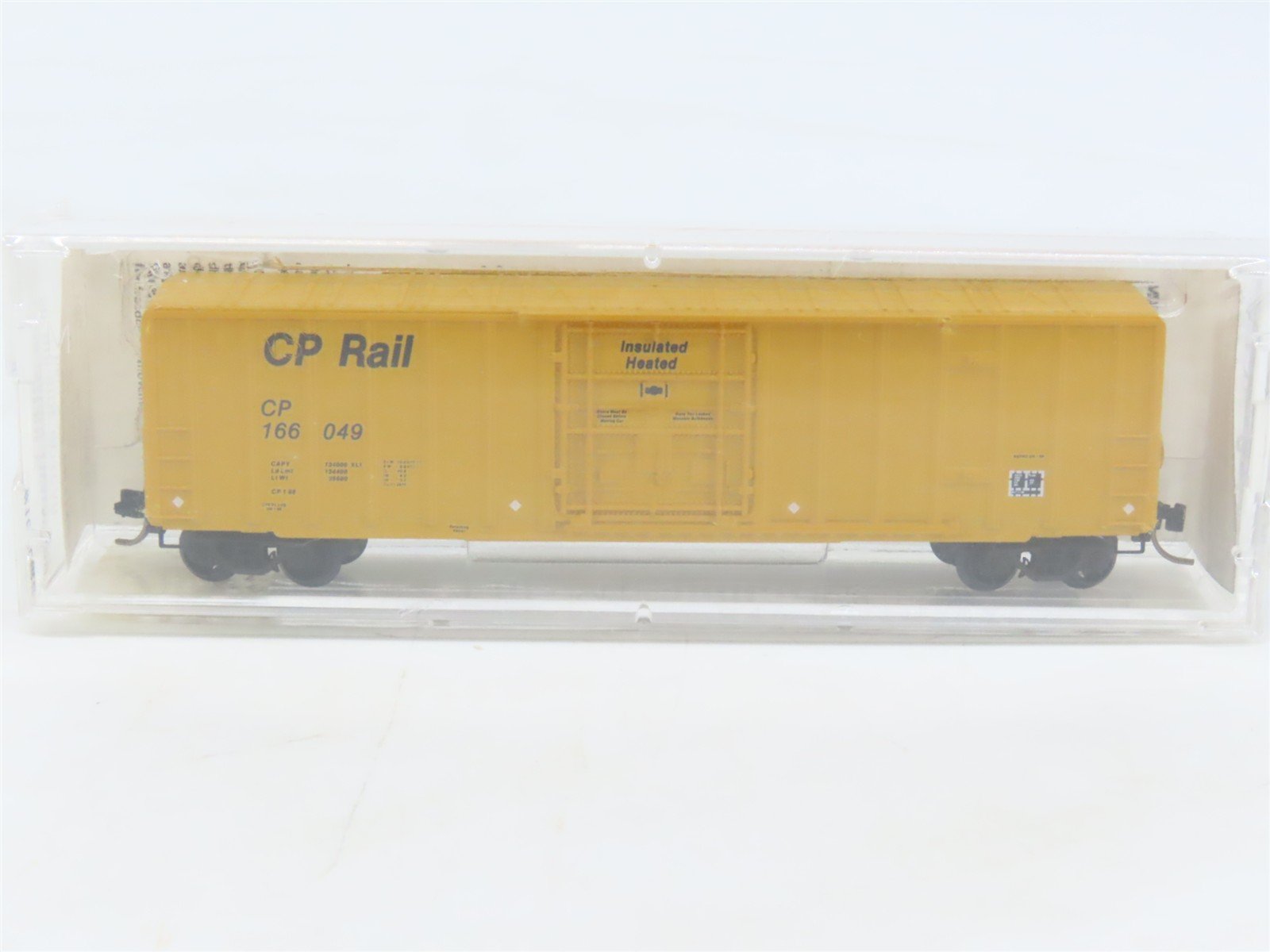 N Scale Kadee Micro-Trains MTL 27180 CP Rail 50' Plug Door Box Car #166049