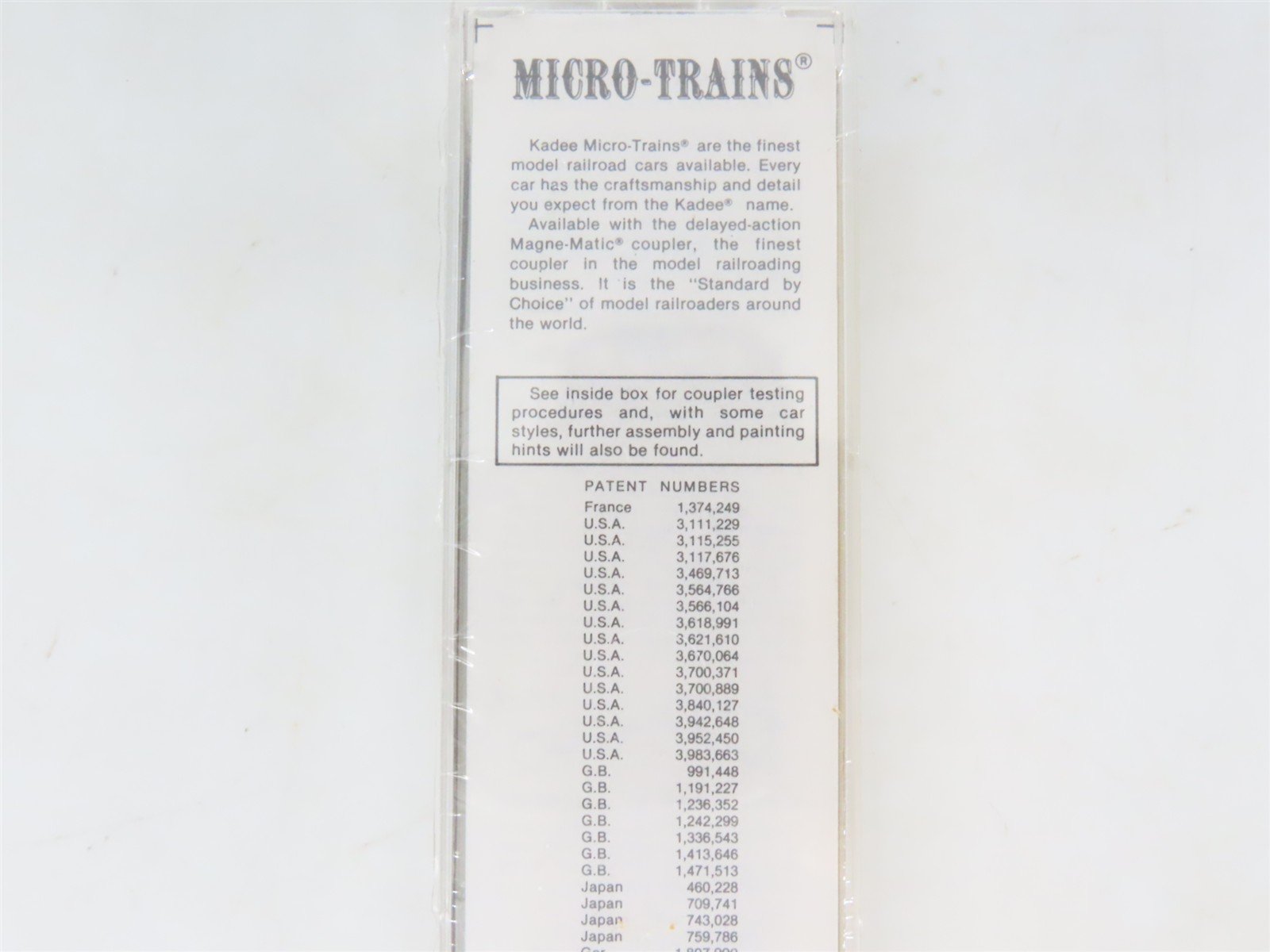 N Scale Kadee Micro-Trains MTL 27180 CP Rail 50' Plug Door Box Car #166049
