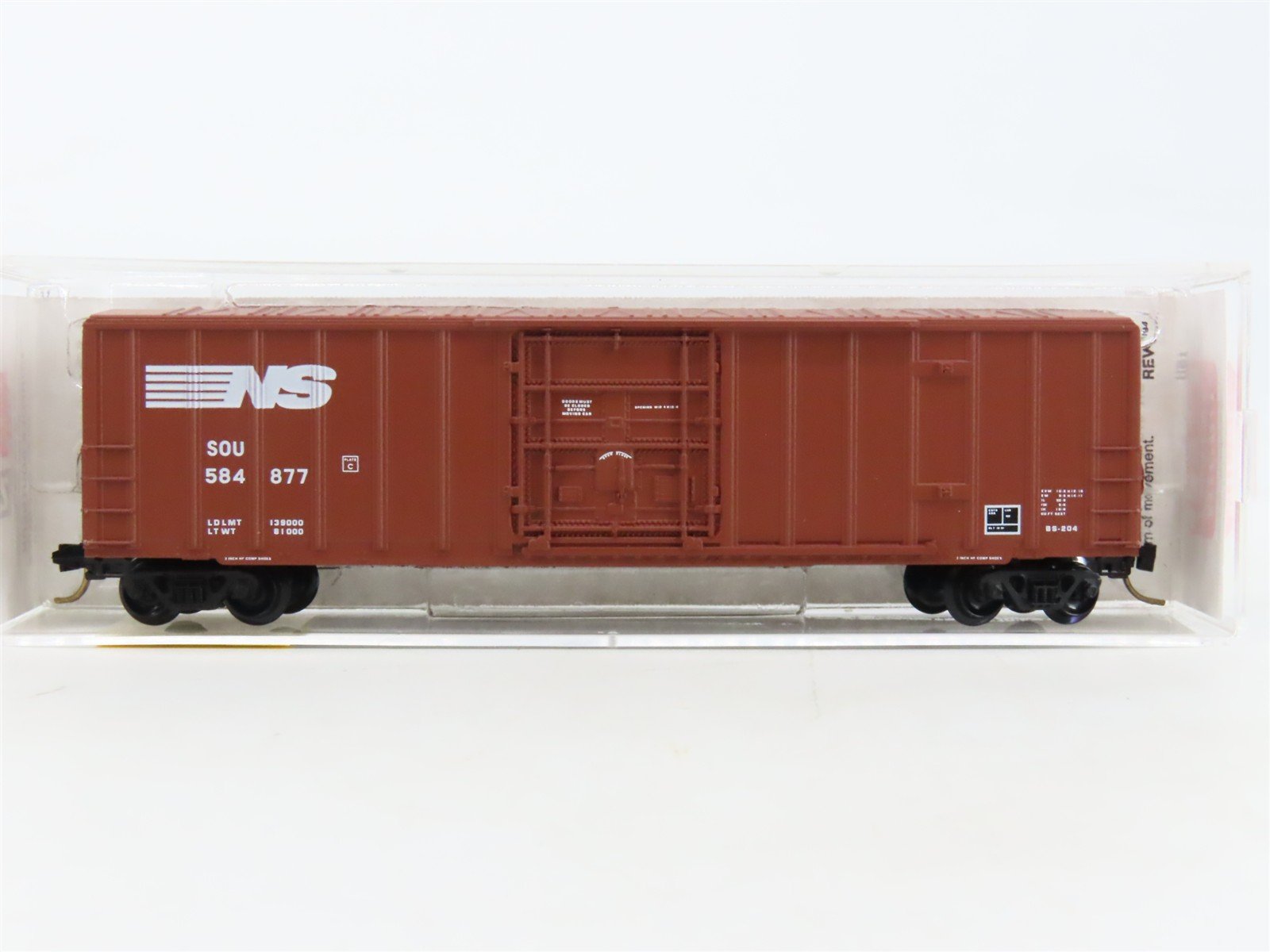 N Scale Micro-Trains MTL 27230 SOU NS Norfolk Southern 50' Box car #584877