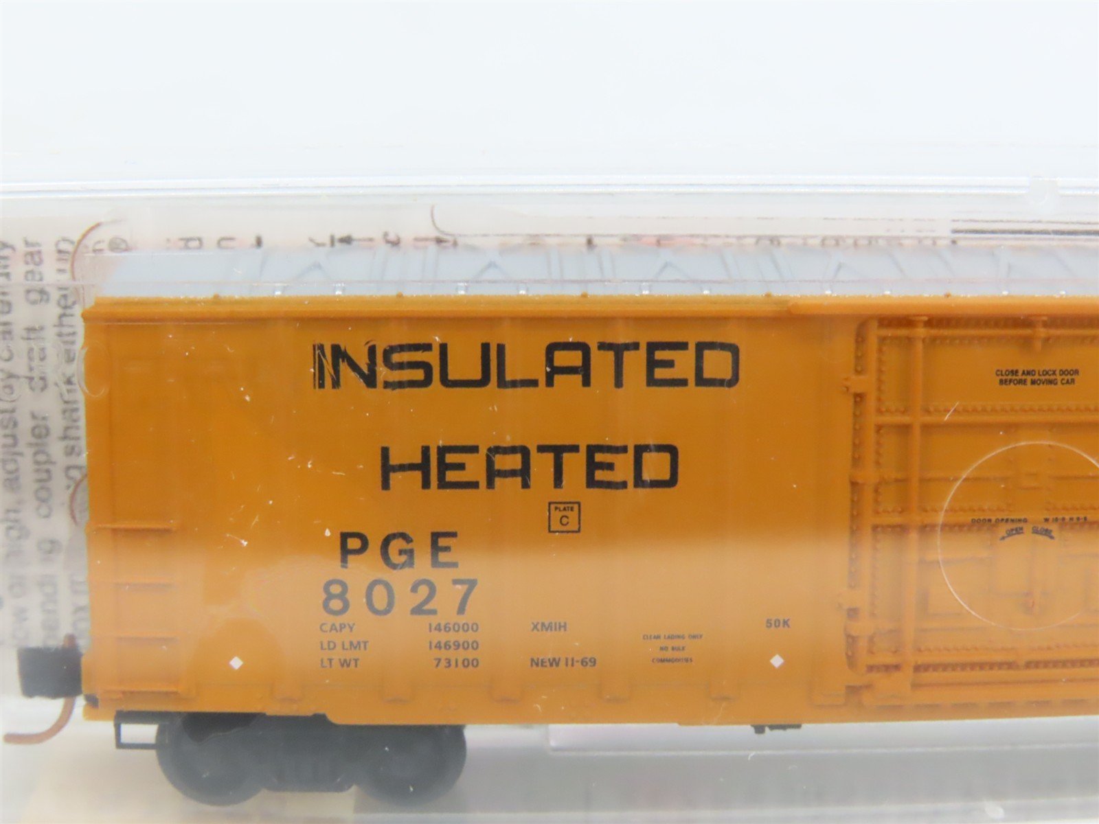 N Scale Micro-Trains MTL 27280 PGE Pacific Great Eastern 50' Box Car #8027