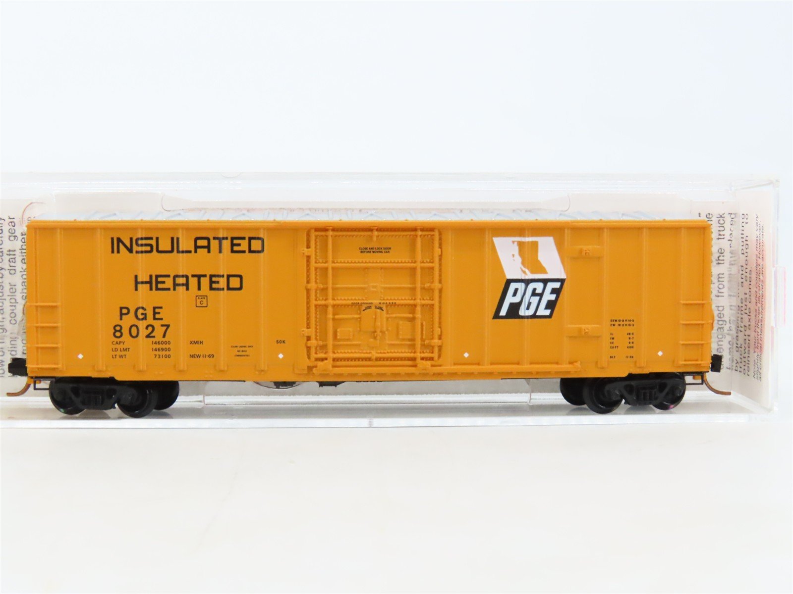 N Scale Micro-Trains MTL 27280 PGE Pacific Great Eastern 50' Box Car #8027