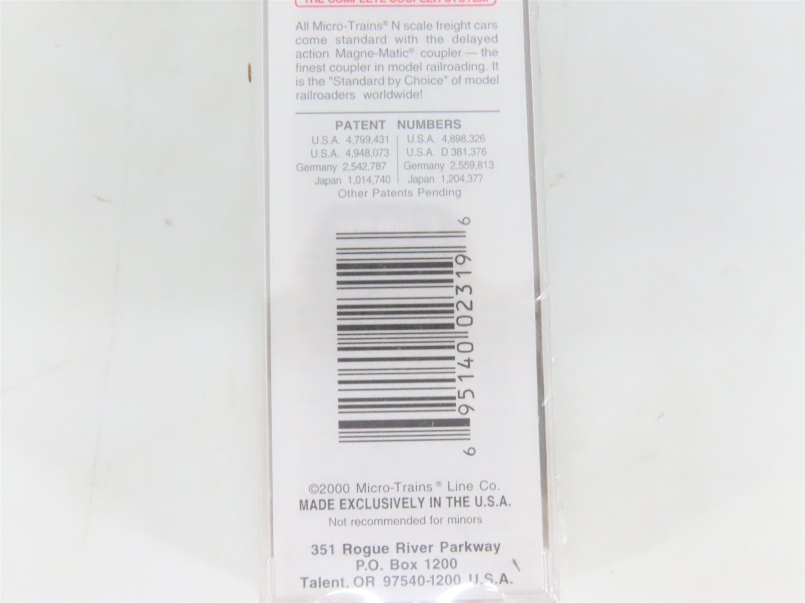 N Scale Micro-Trains MTL 27280 PGE Pacific Great Eastern 50' Box Car #8027